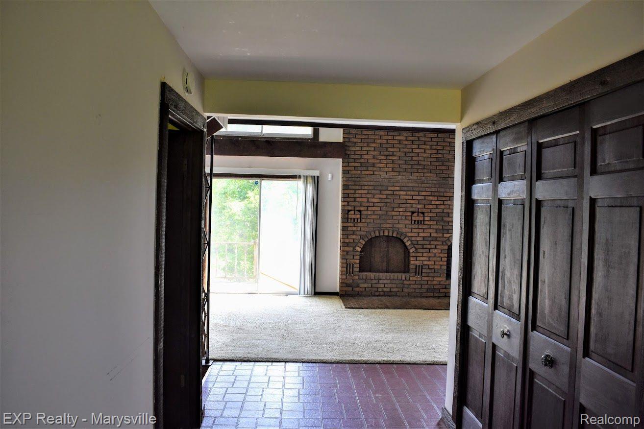 4444 CHURCHILL Road