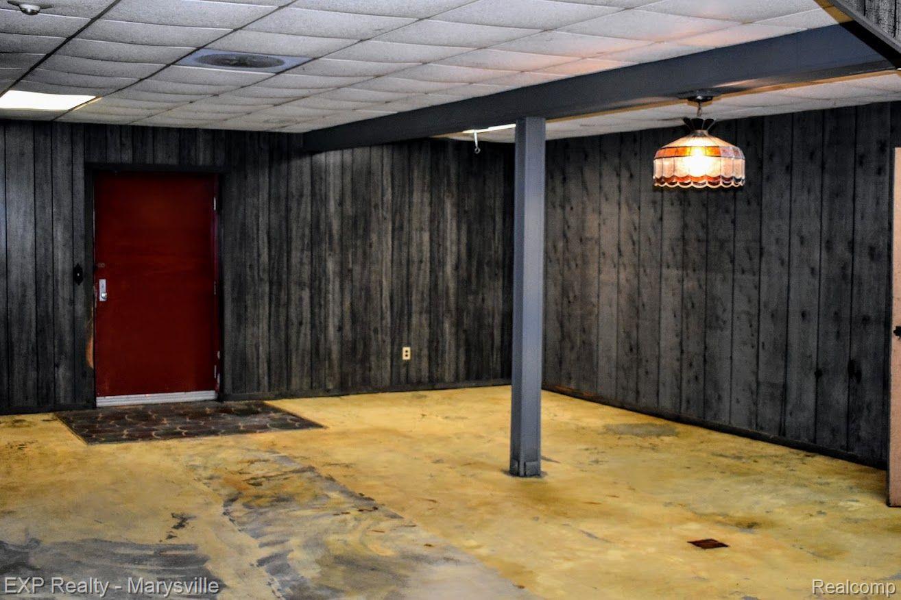 4444 CHURCHILL Road
