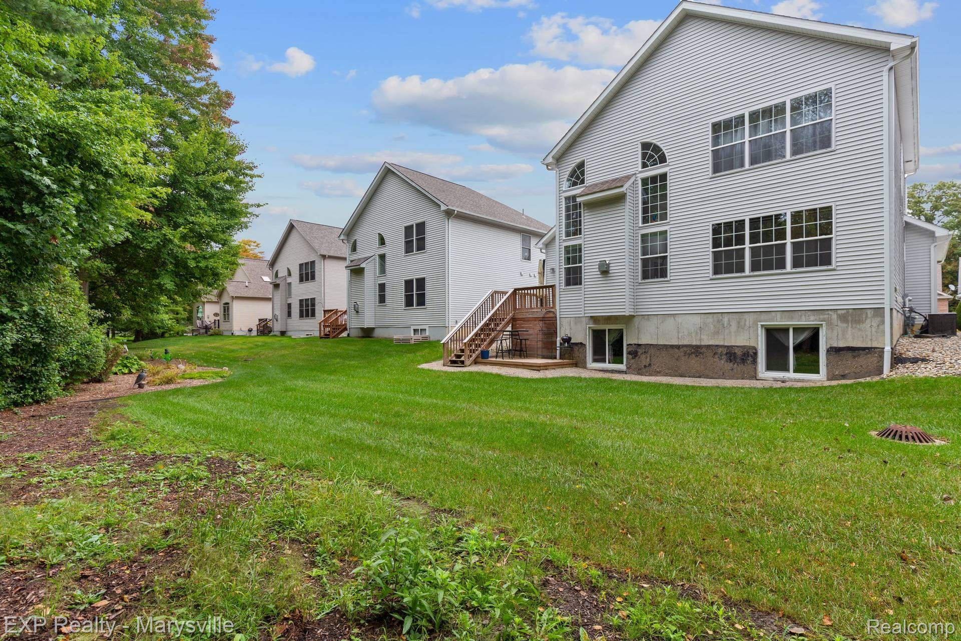 3105 ABERDEEN Court