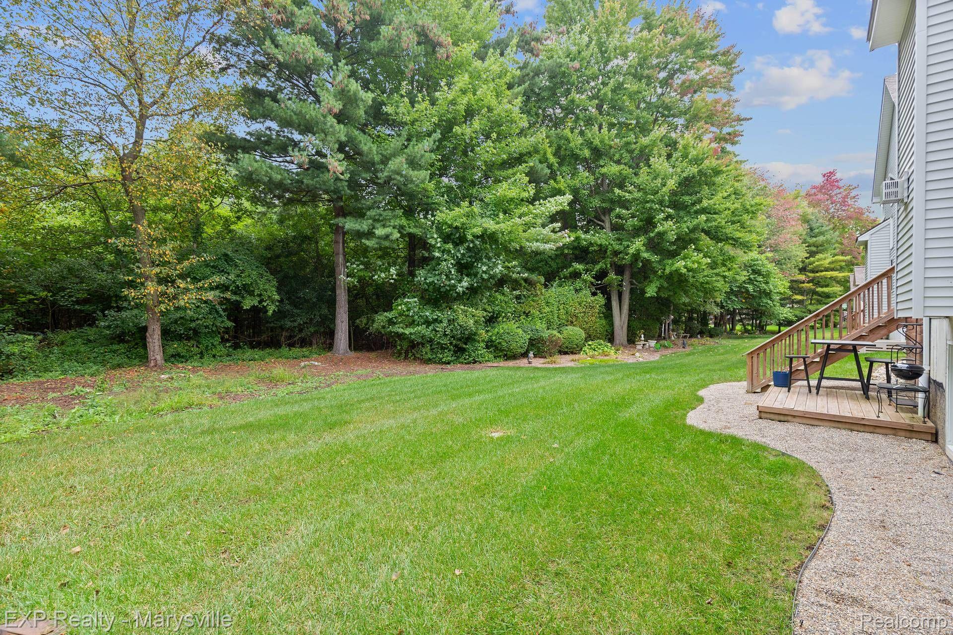 3105 ABERDEEN Court