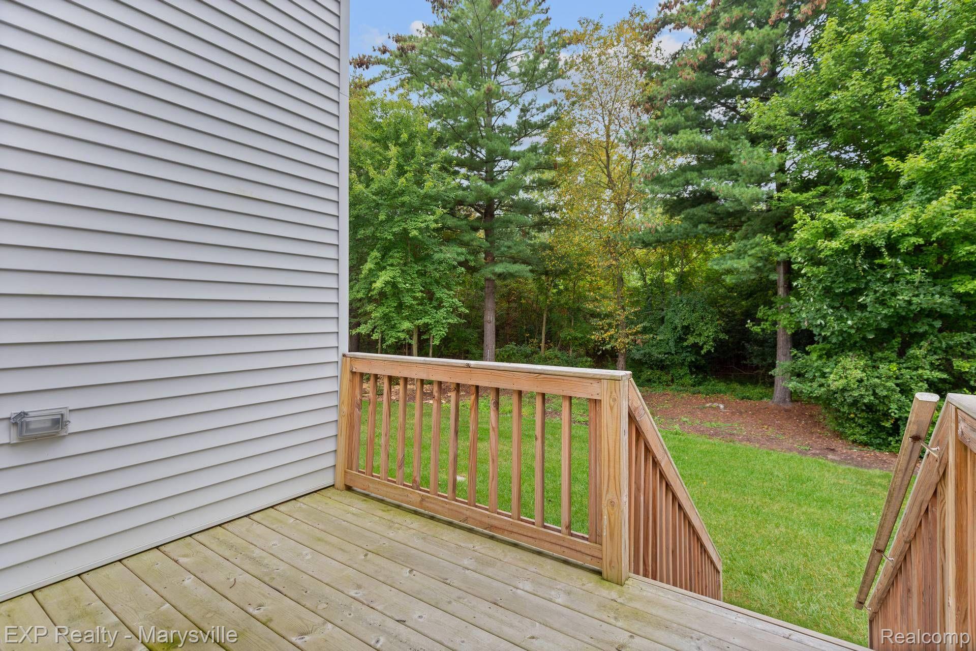 3105 ABERDEEN Court