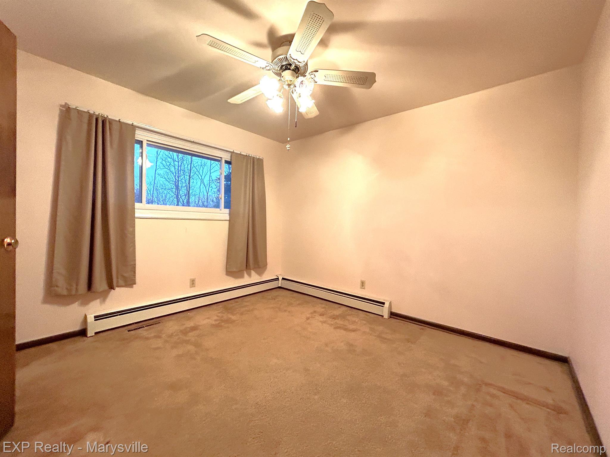 533 WADHAMS Road