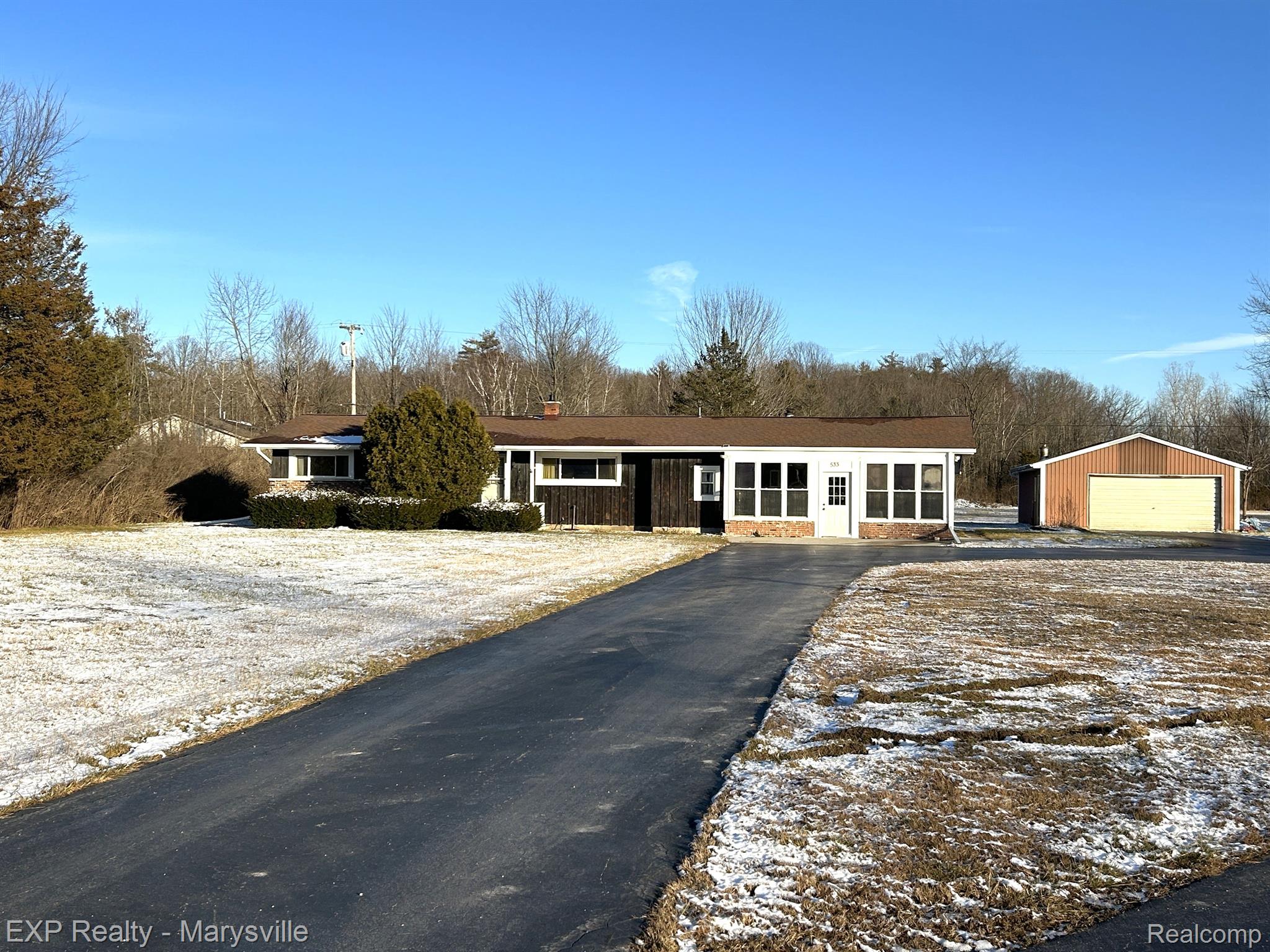 533 WADHAMS Road