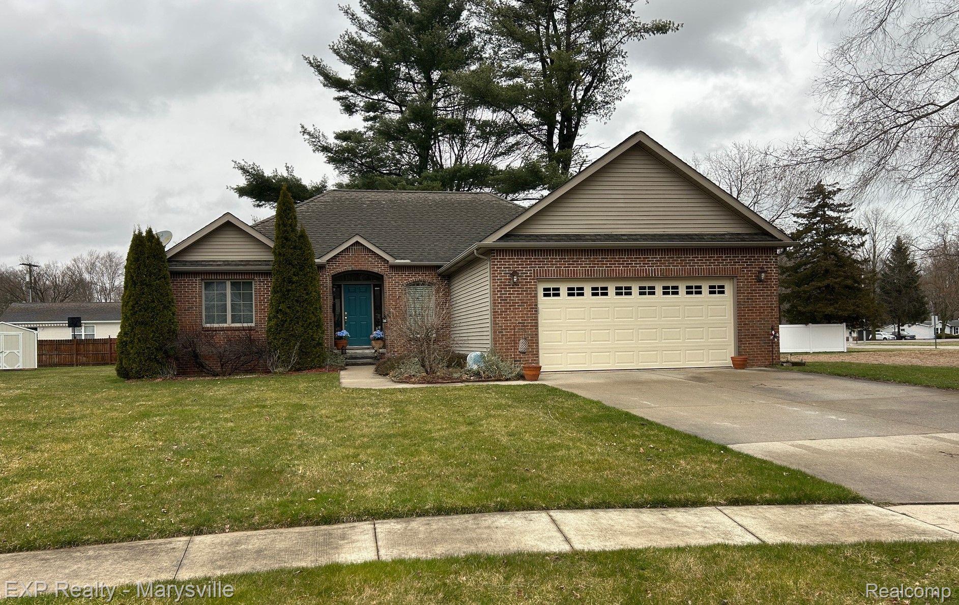 4258 MEADOW