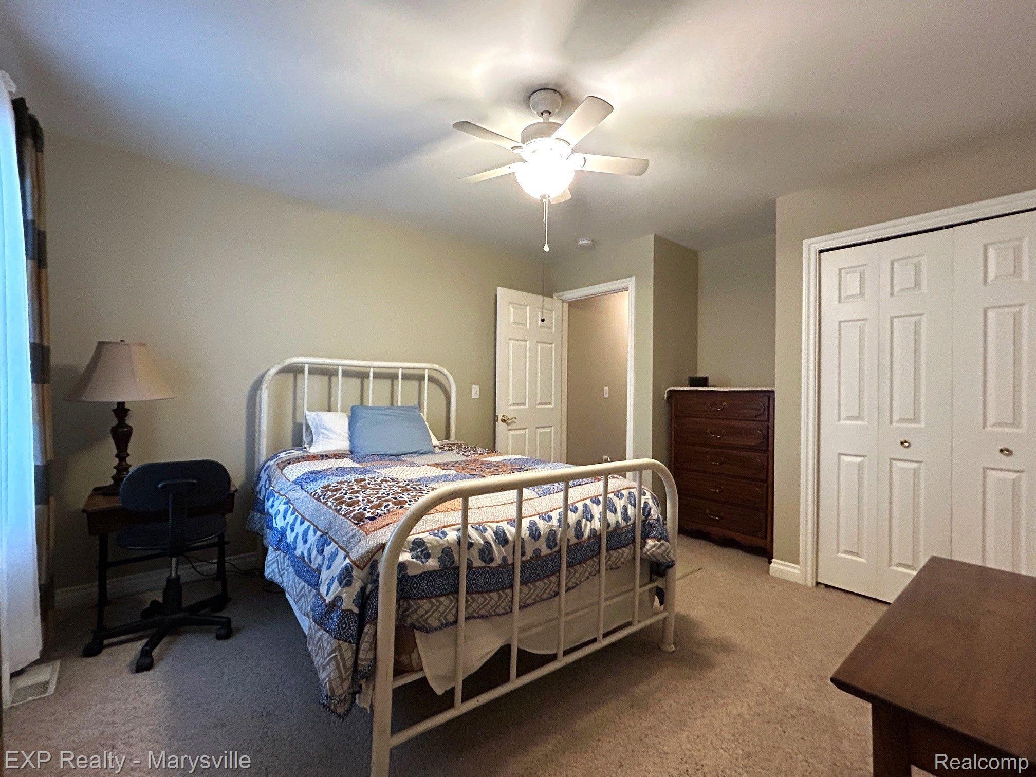 4258 MEADOW