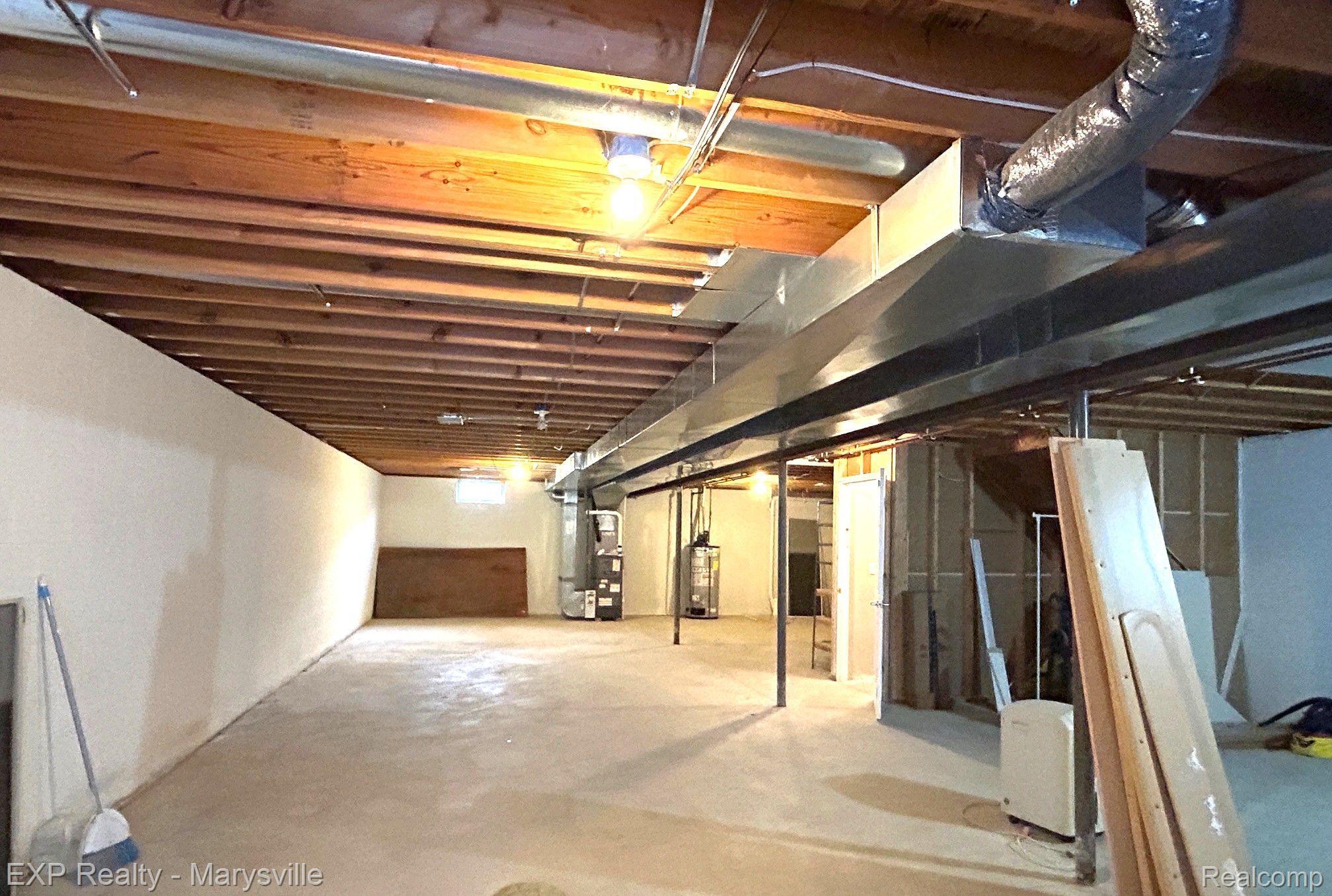 4258 MEADOW