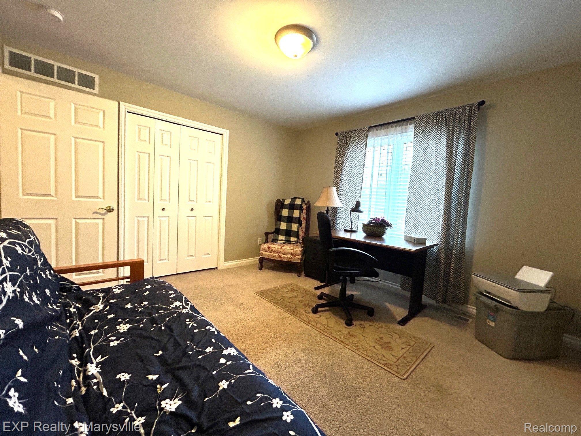 4258 MEADOW
