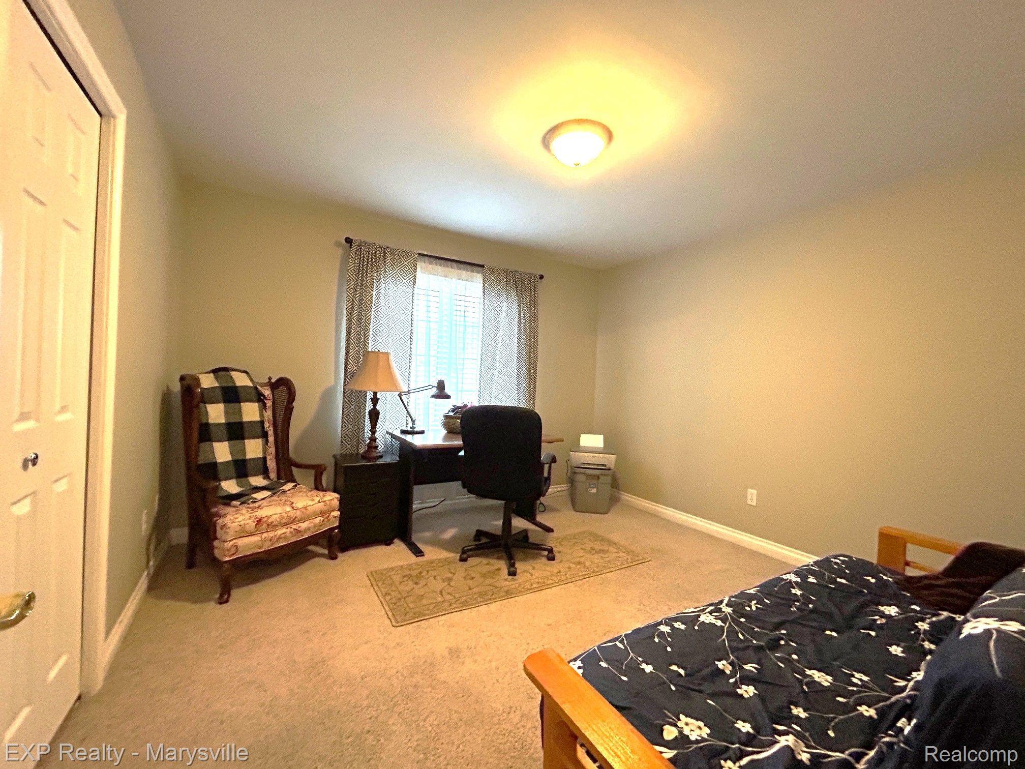 4258 MEADOW