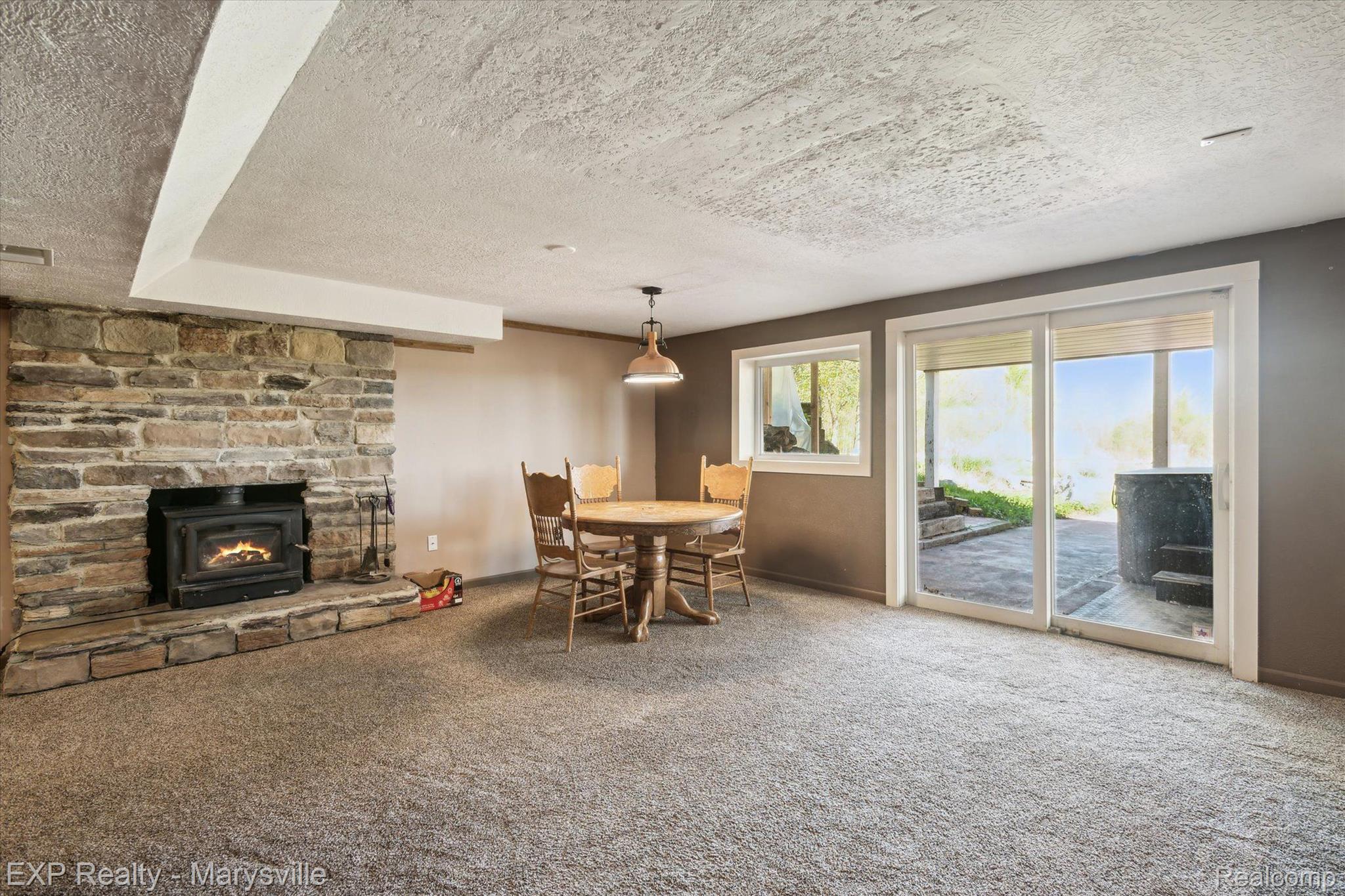 1355 WALDO Road