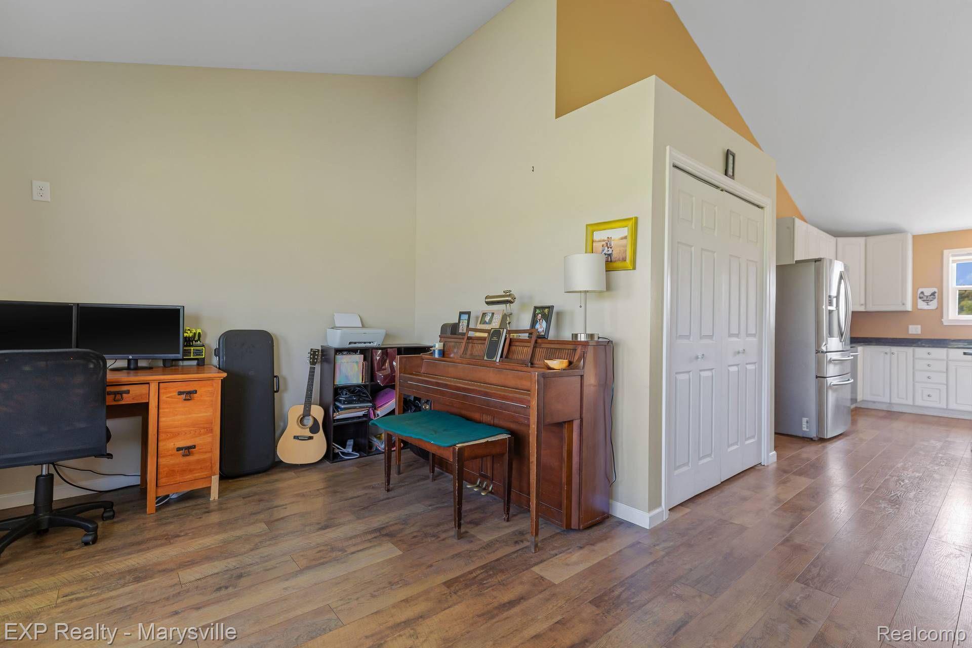 5214 MARSH Road