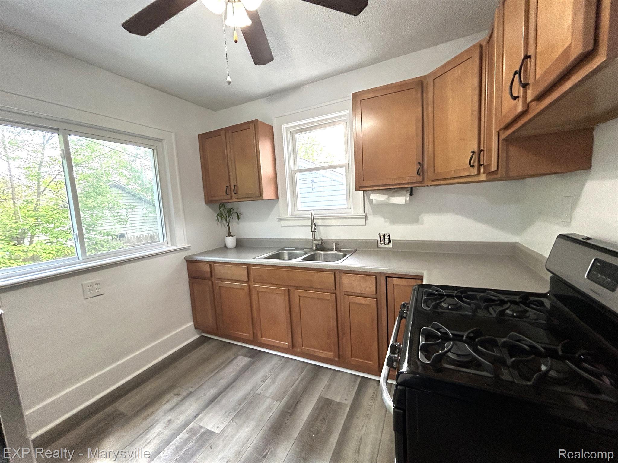 315 16TH Street