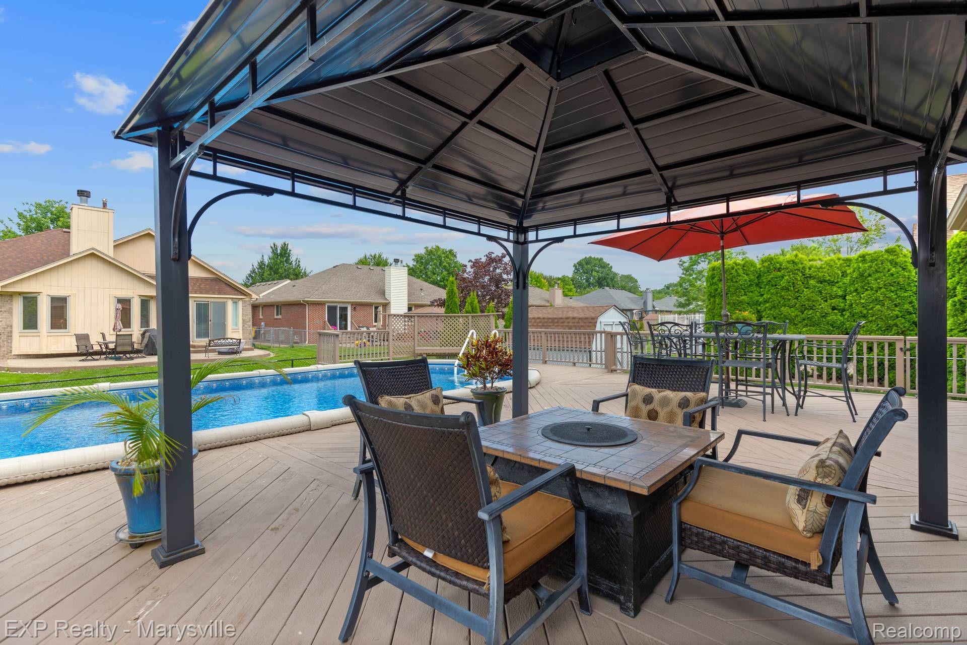 53731 HERITAGE Lane