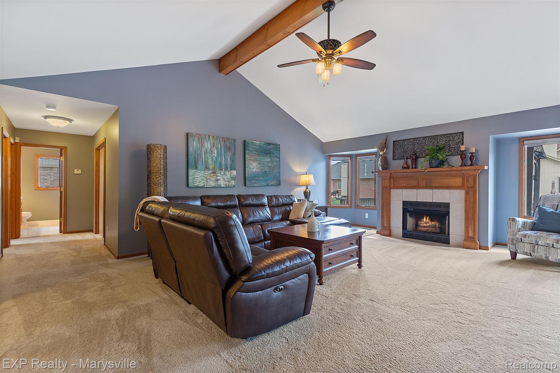 53731 HERITAGE Lane
