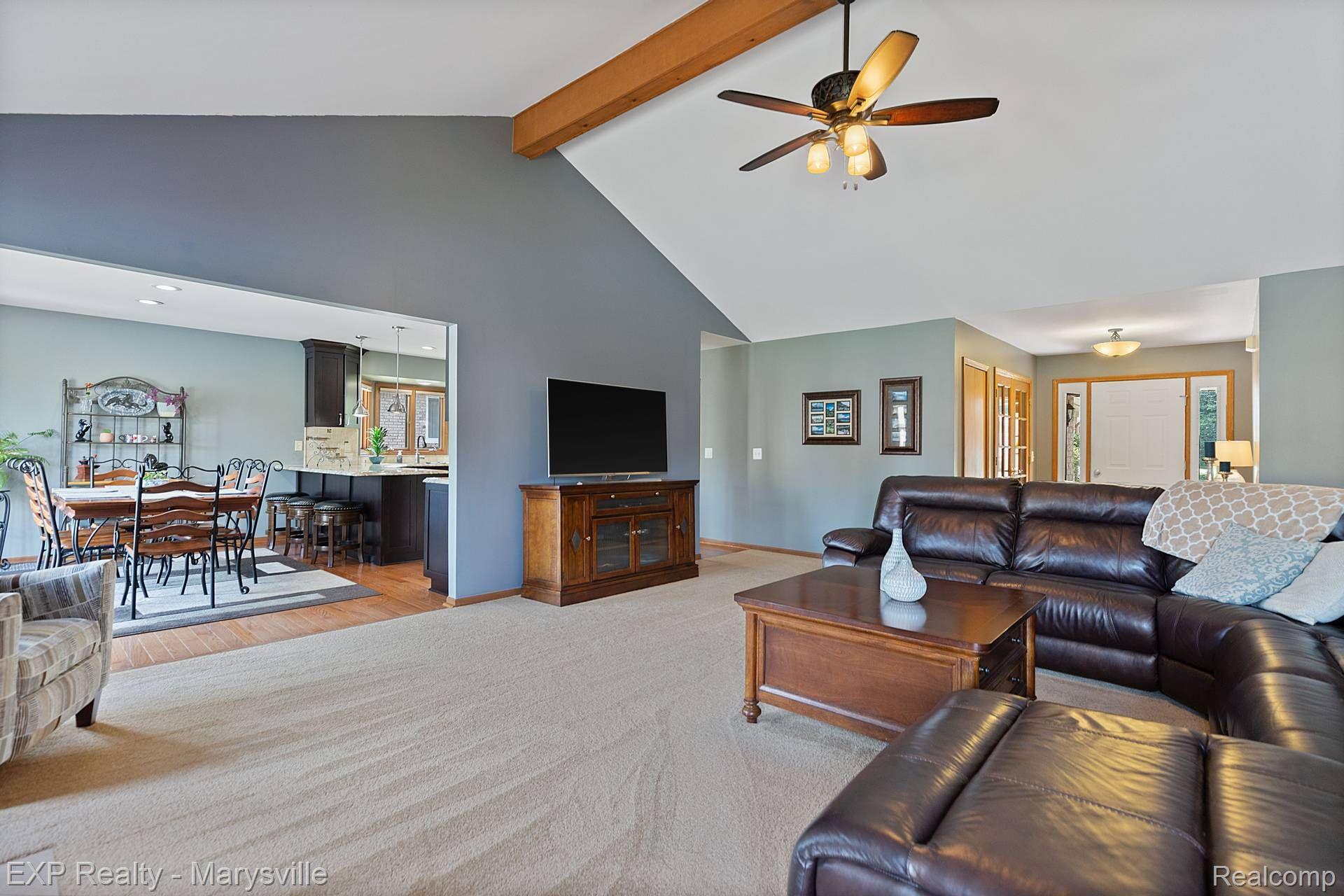 53731 HERITAGE Lane