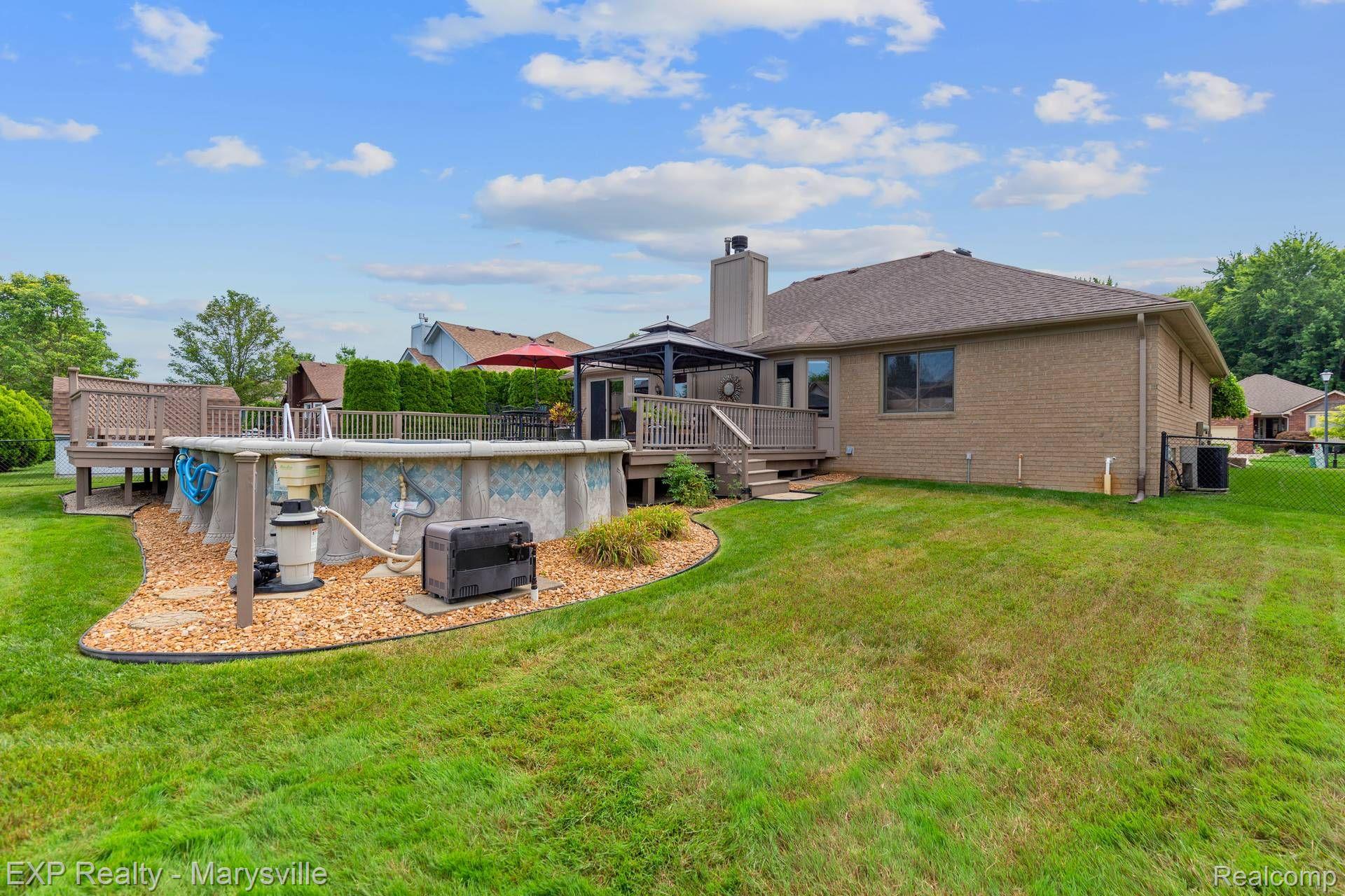 53731 HERITAGE Lane