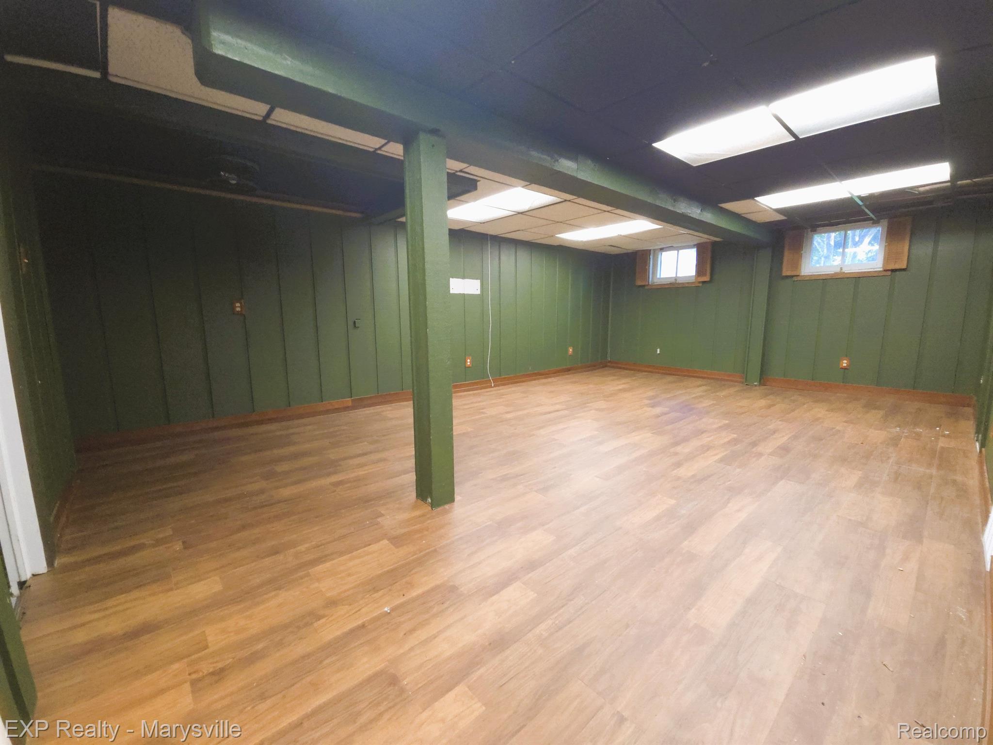 206 N 9TH Street