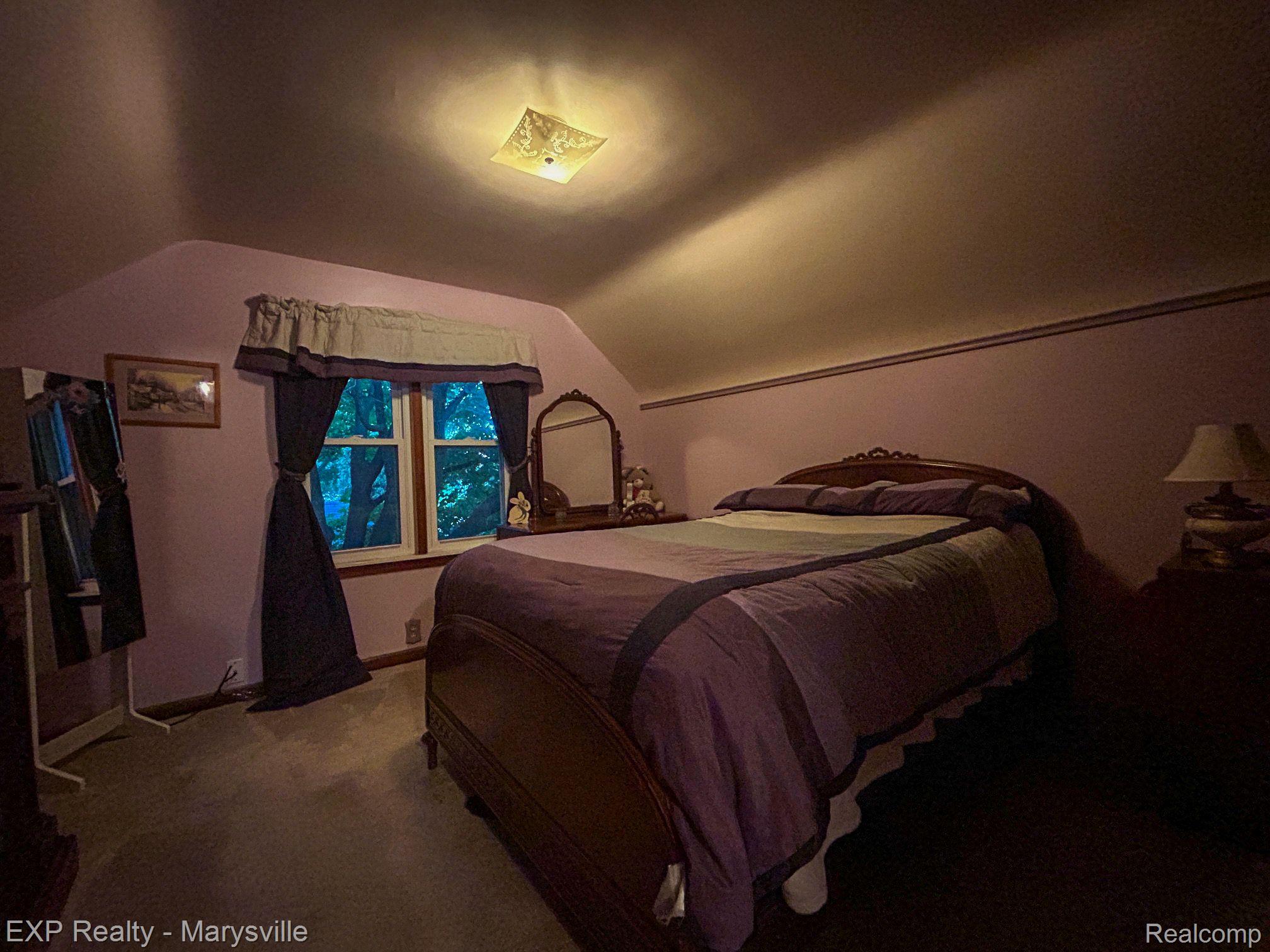 4198 LAPEER Road