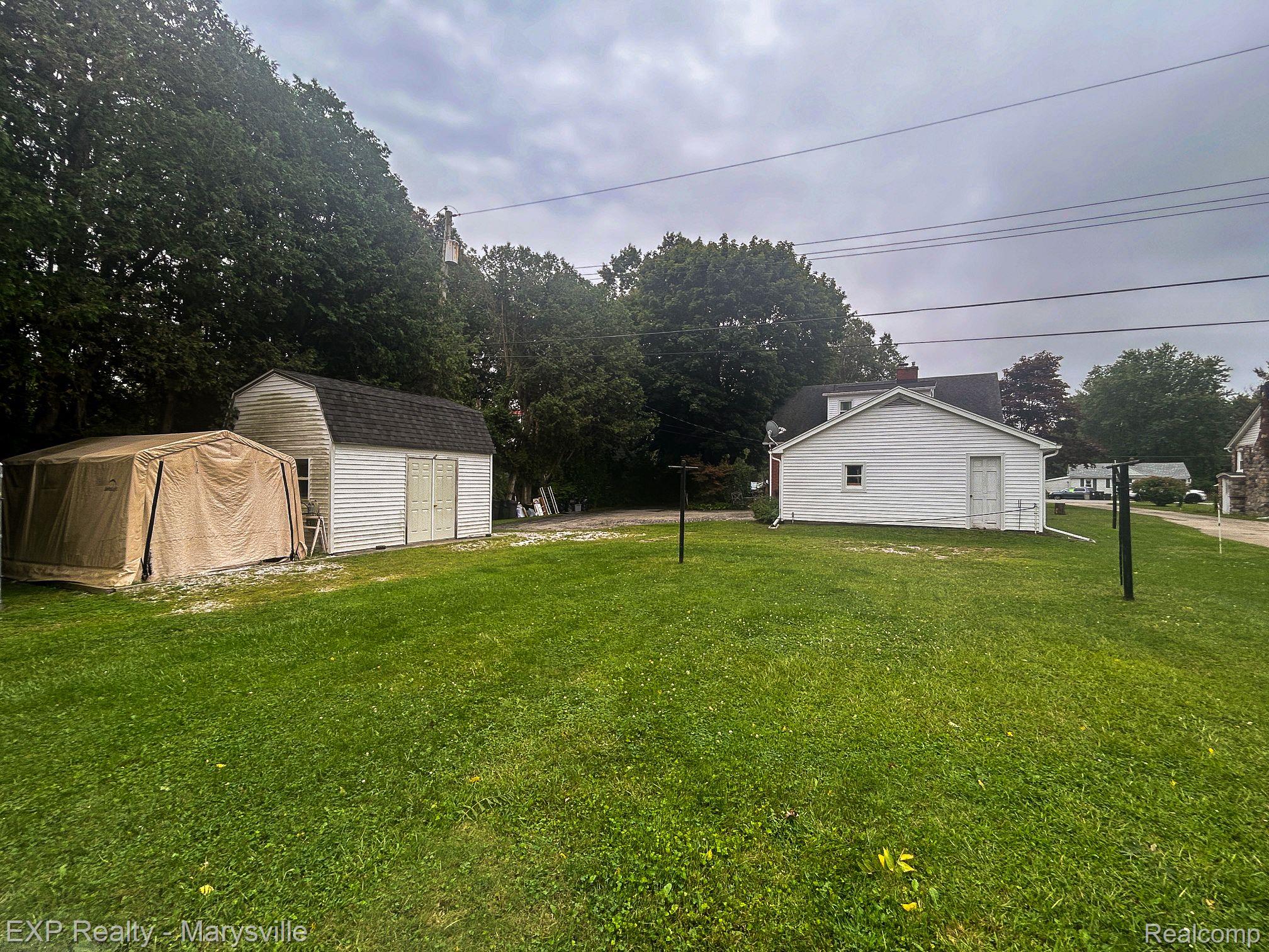 4198 LAPEER Road