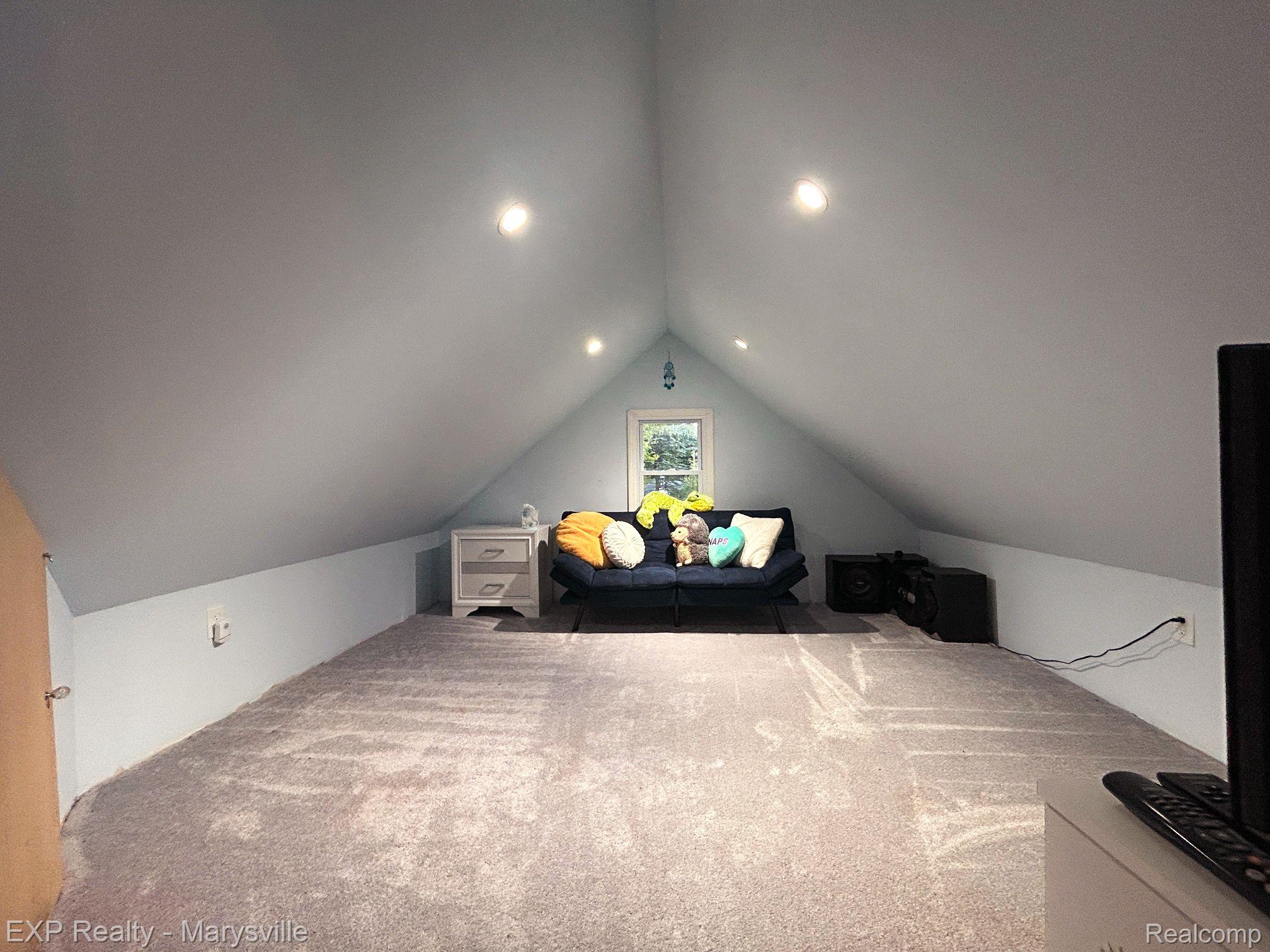 4198 LAPEER Road