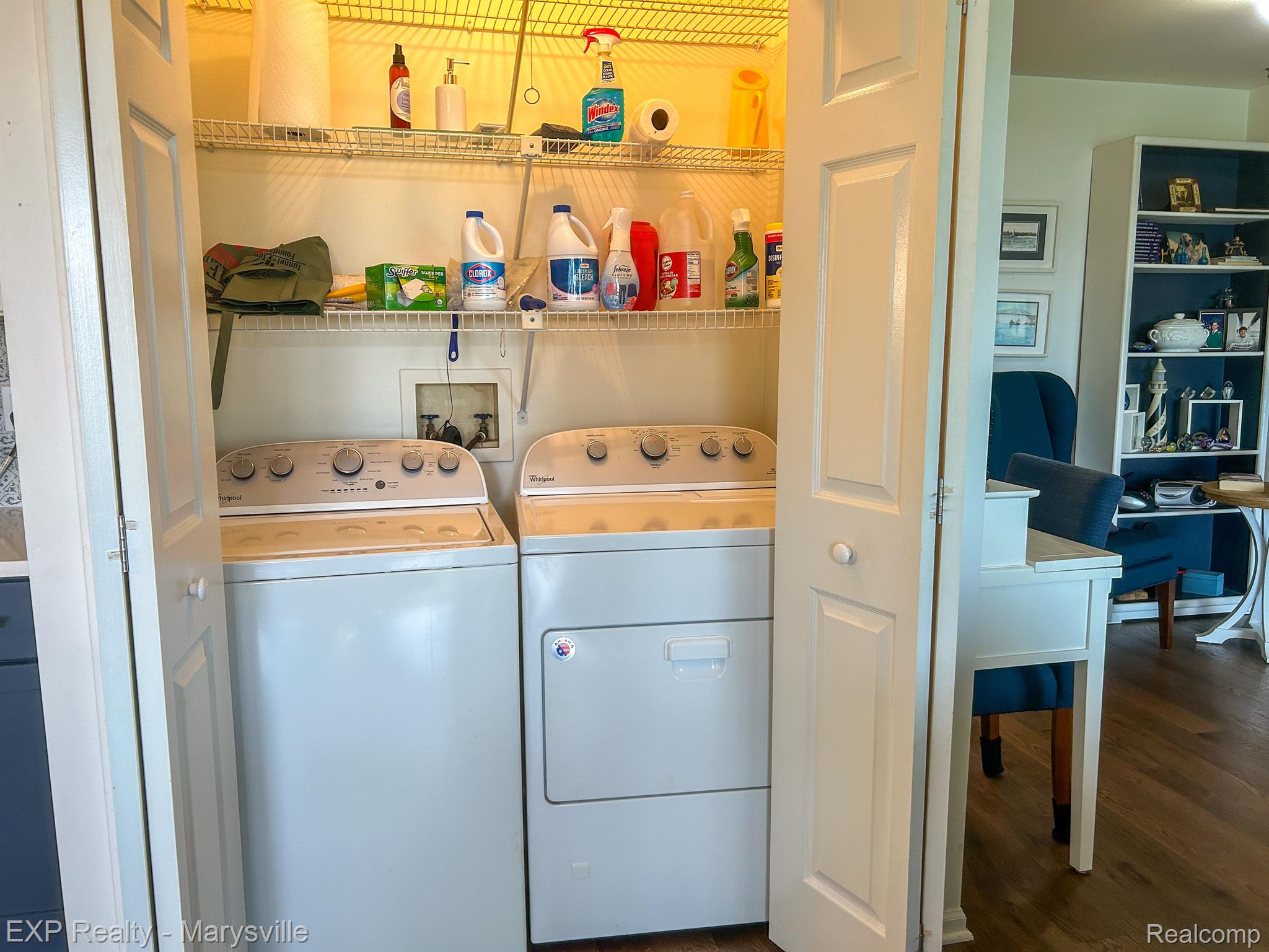 1700 RIVER Road 21