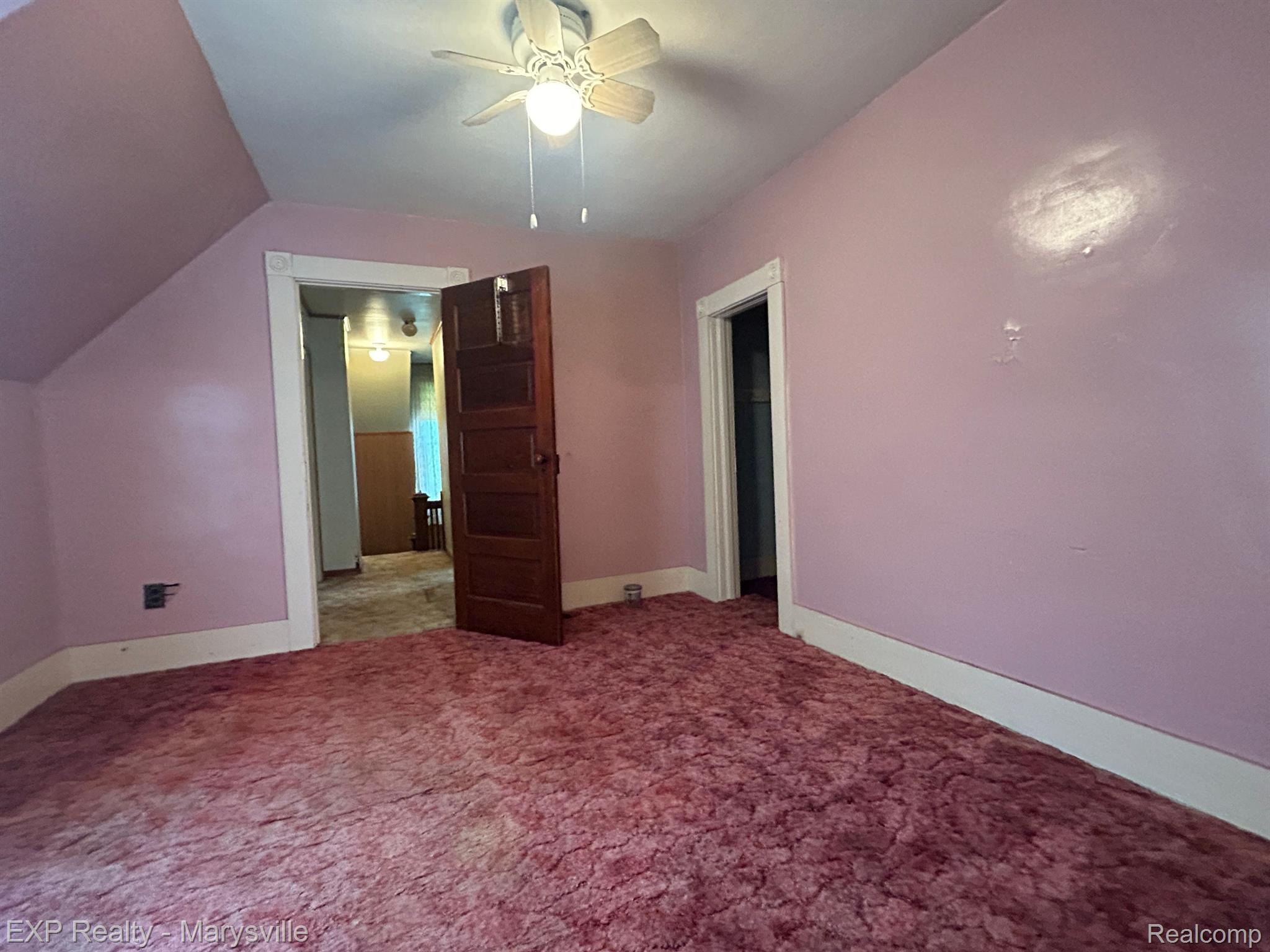 7070 CARSON Road