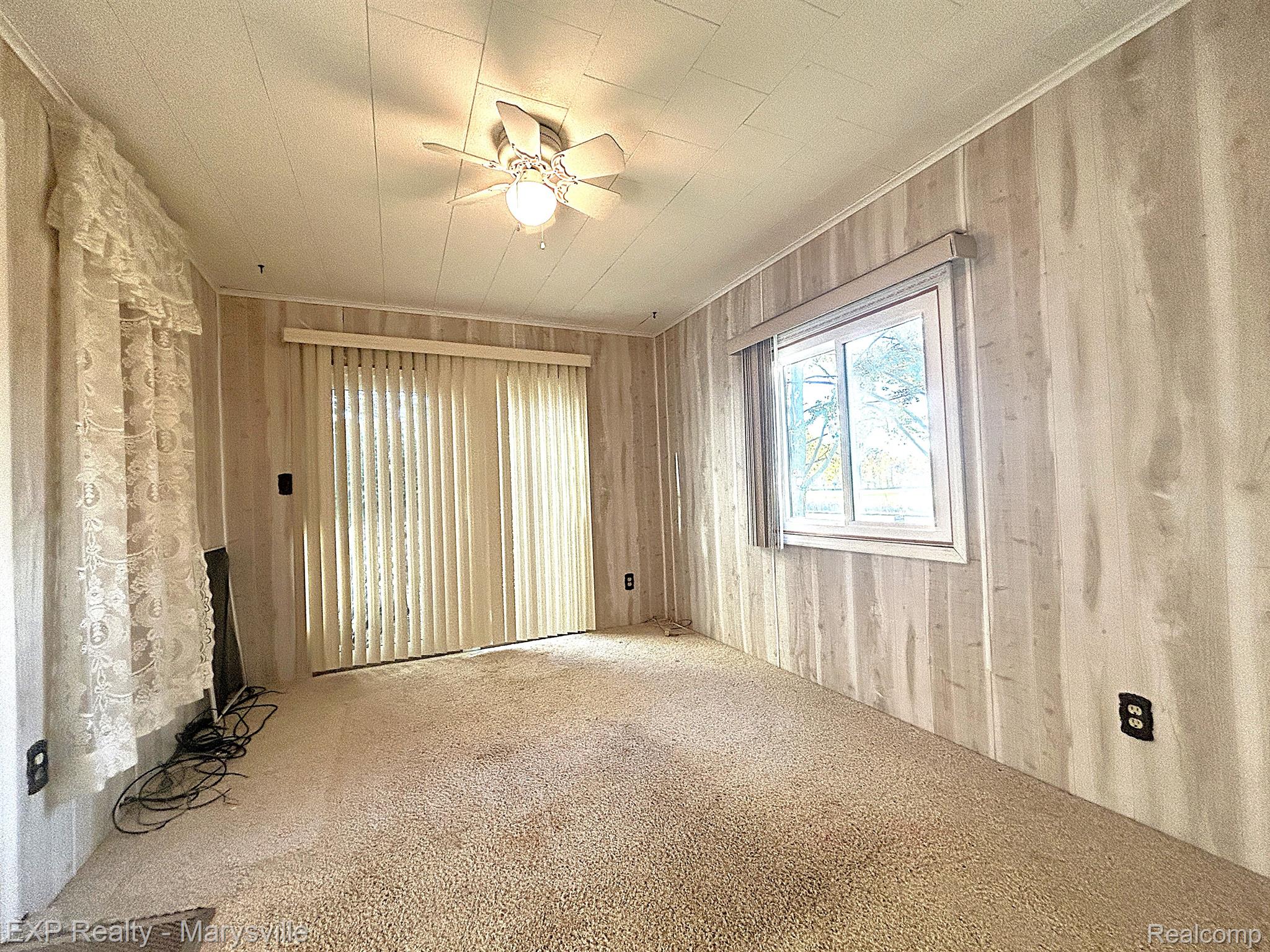 7070 CARSON Road