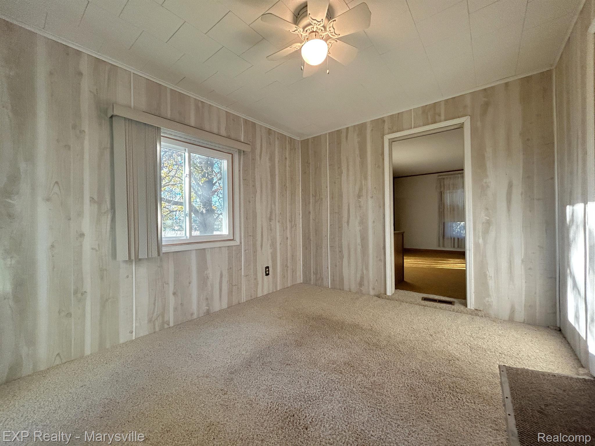 7070 CARSON Road