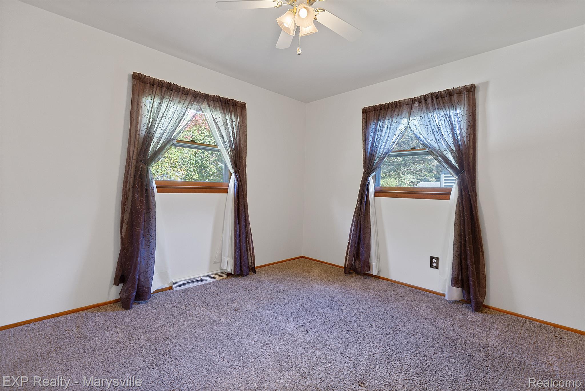 1611 JONES Place