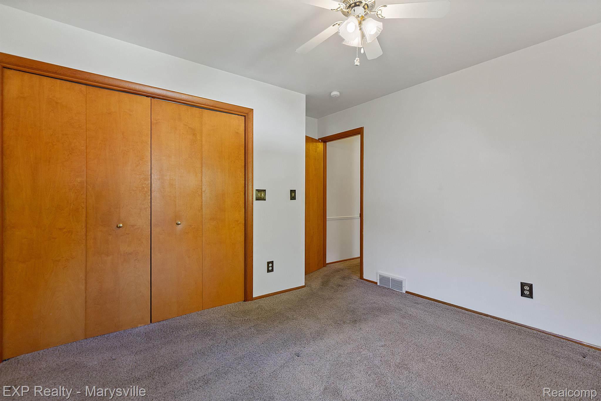 1611 JONES Place