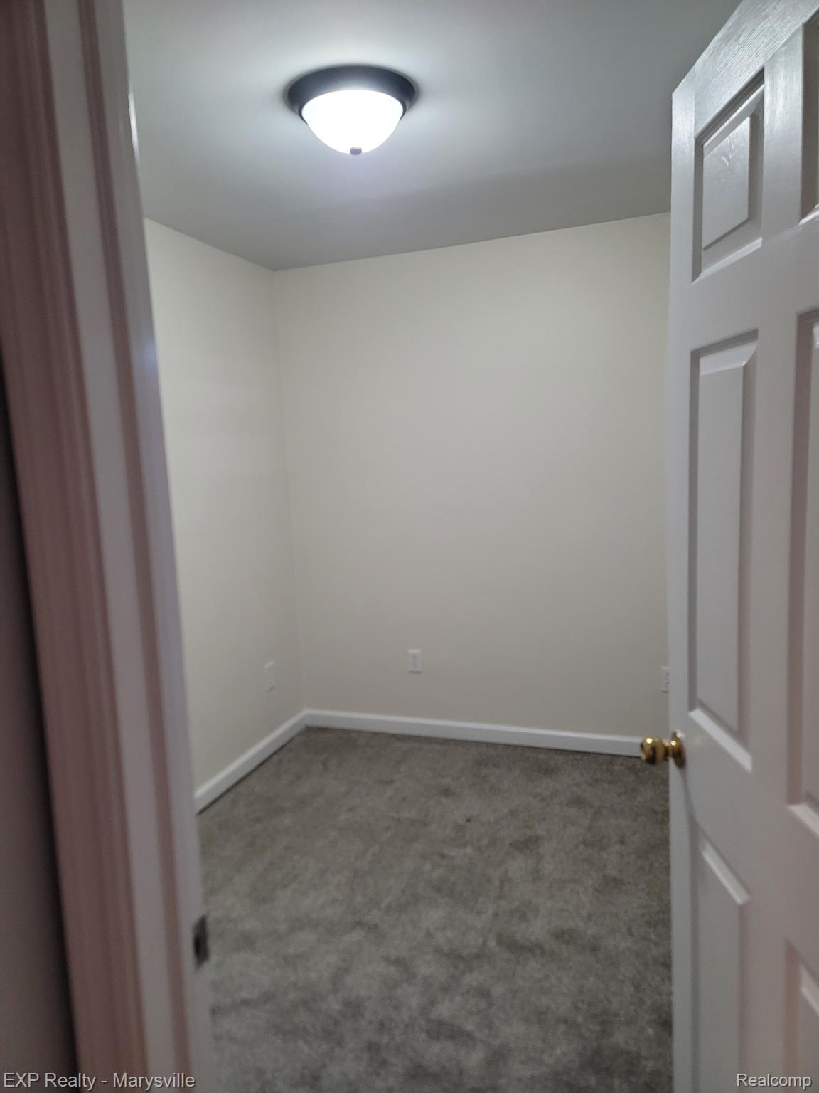 4707 MEADOWLAWN Drive