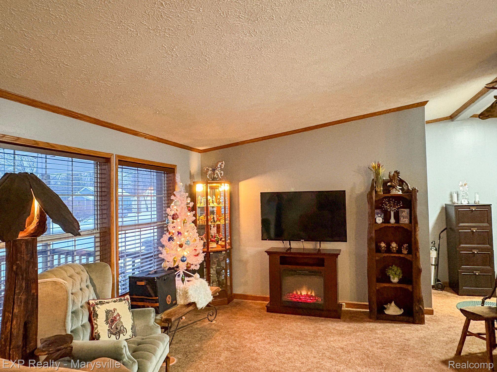 1806 MARLETTE Road