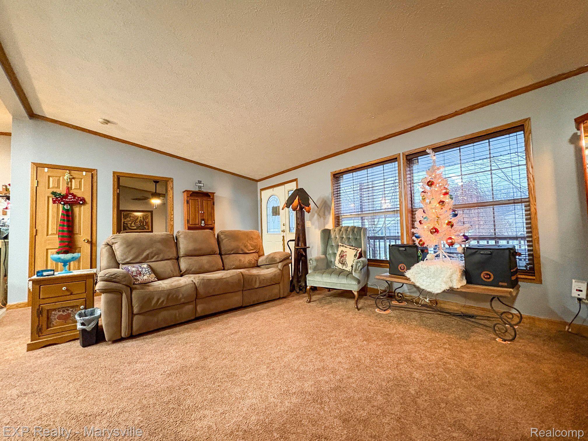 1806 MARLETTE Road