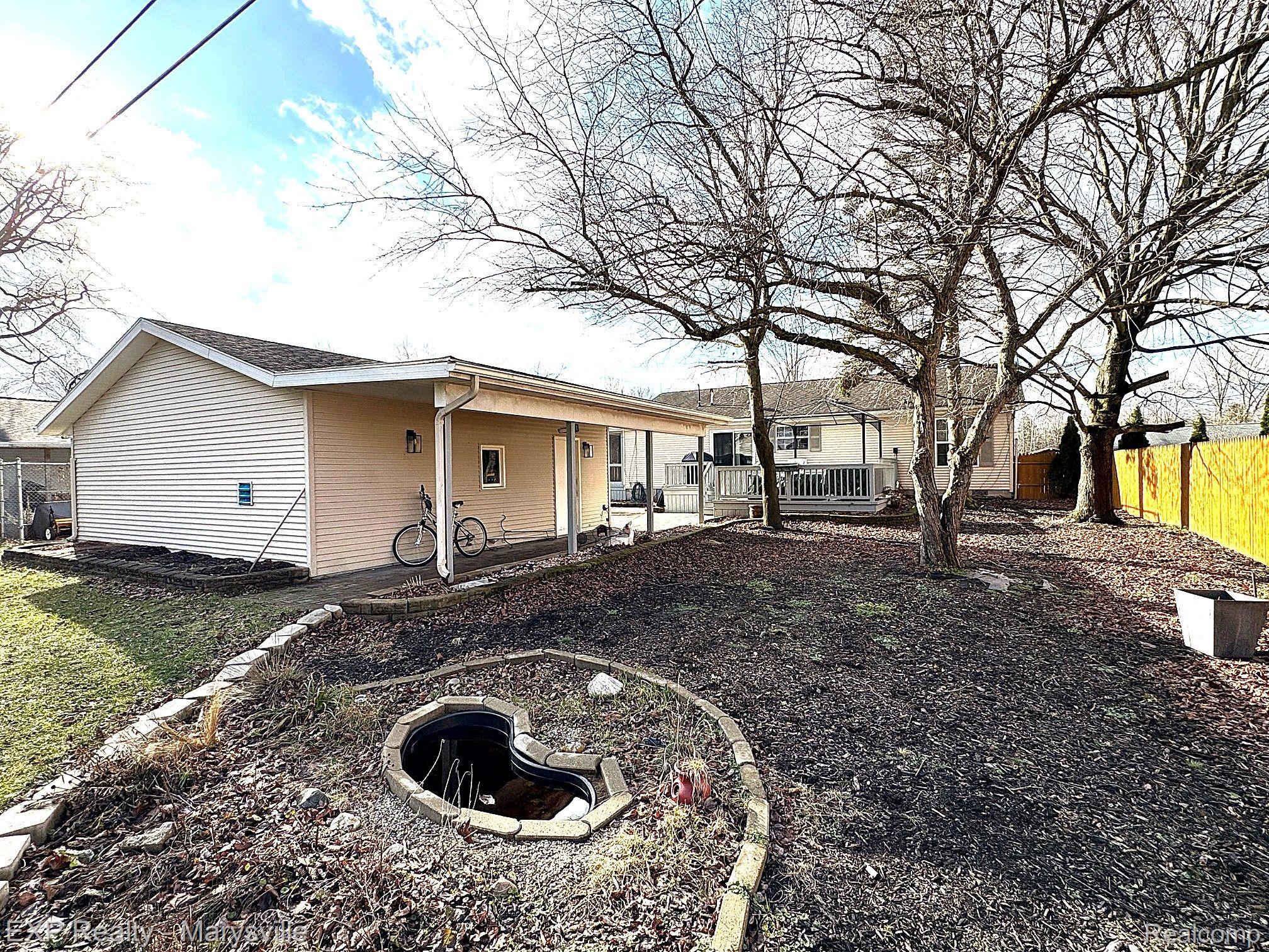 1806 MARLETTE Road