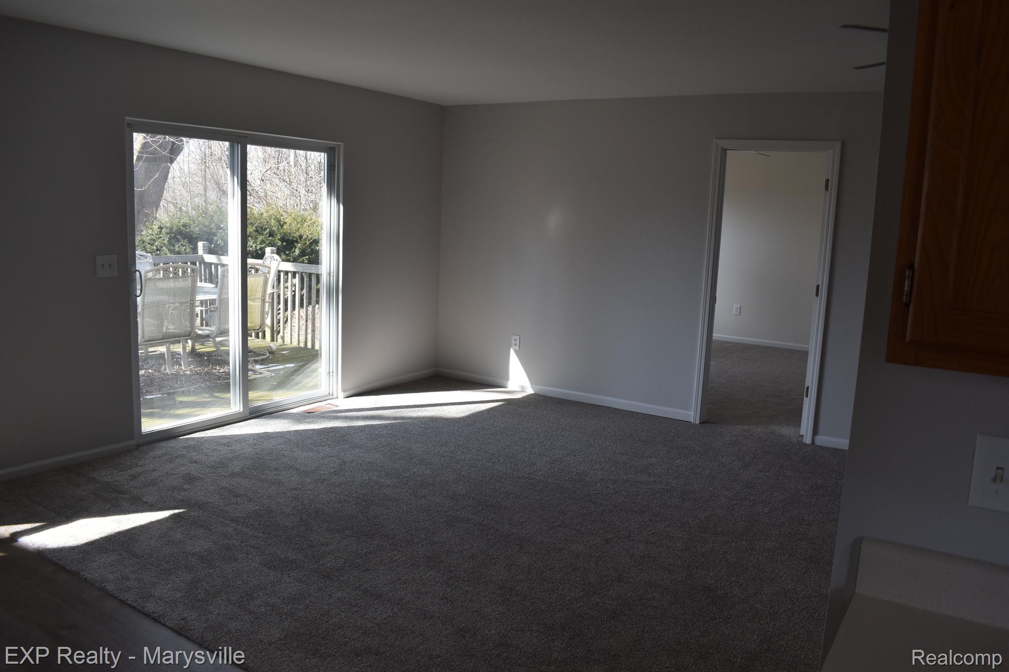 4711 MEADOWLAWN Drive