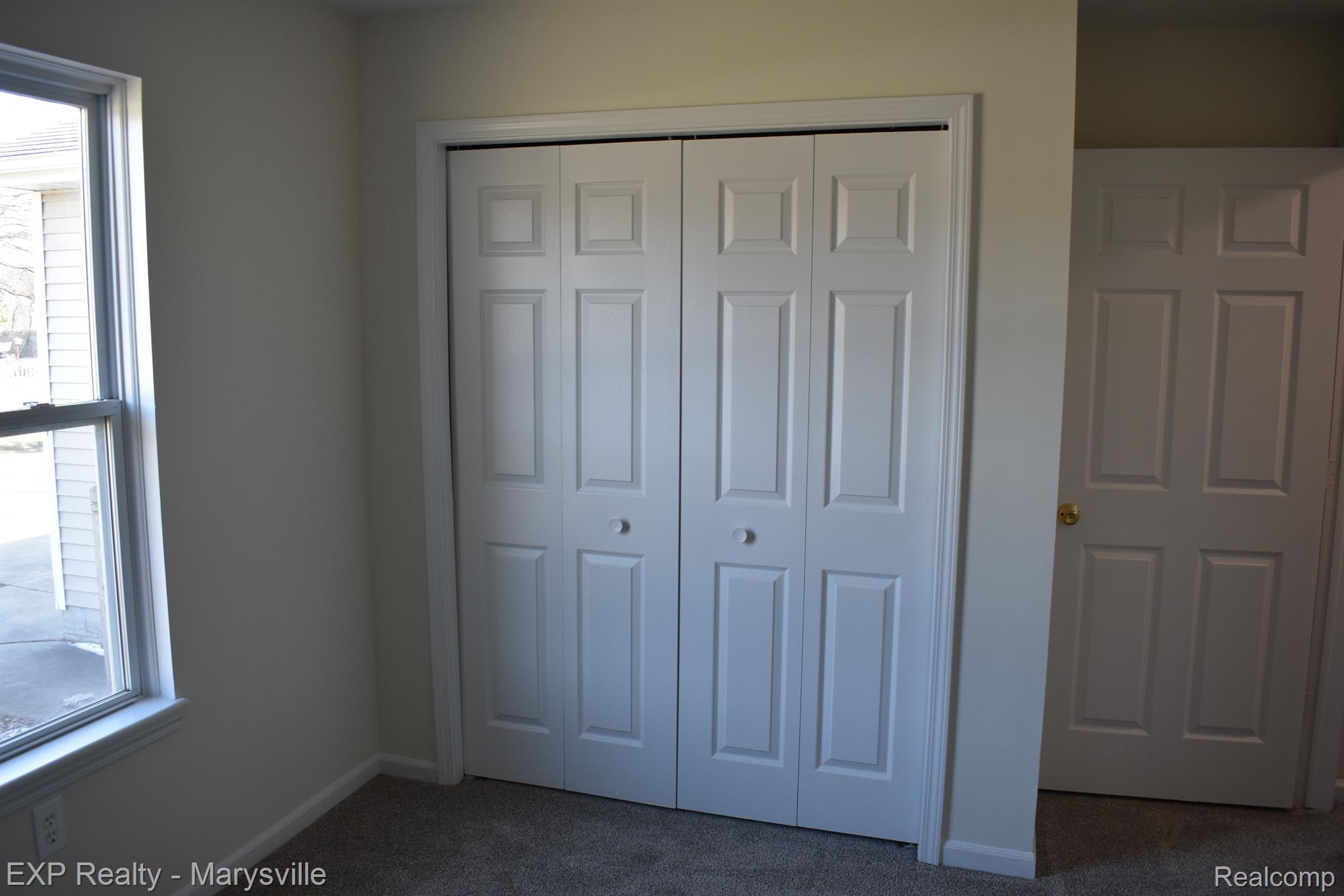 4711 MEADOWLAWN Drive