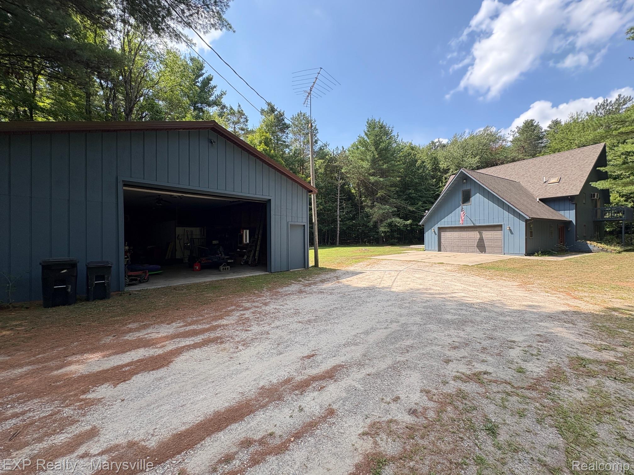1204 WEEDEN Road