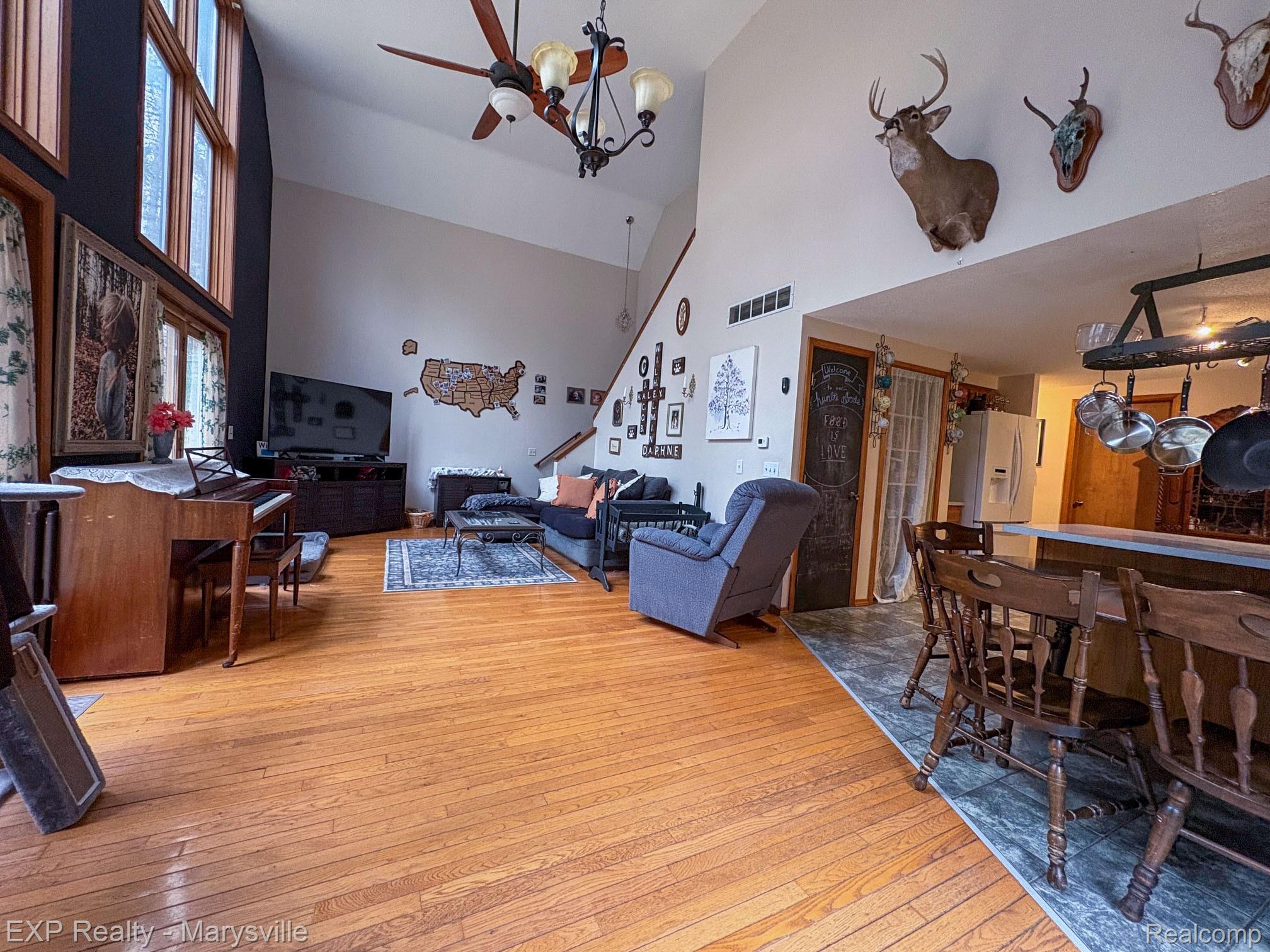 1204 WEEDEN Road