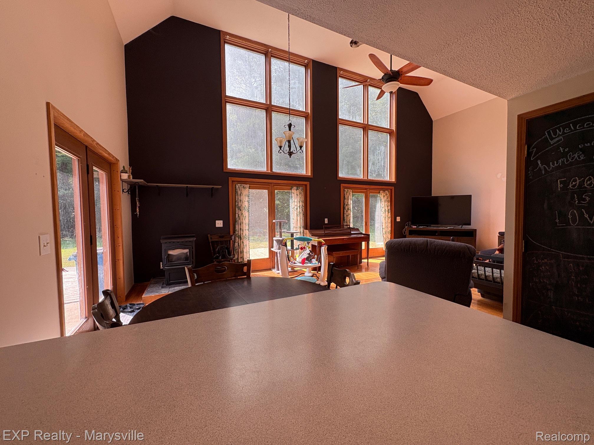 1204 WEEDEN Road