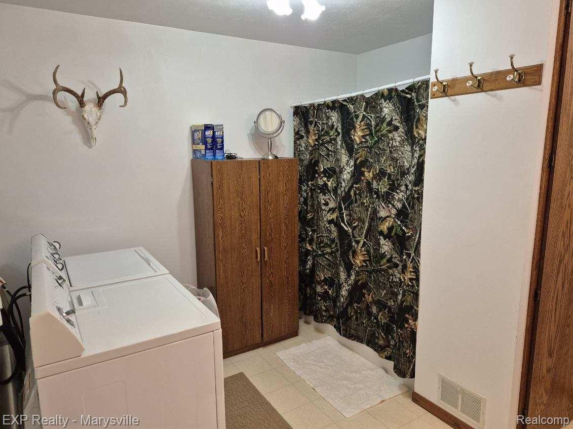 8658 N State Hwy M-94 Road N