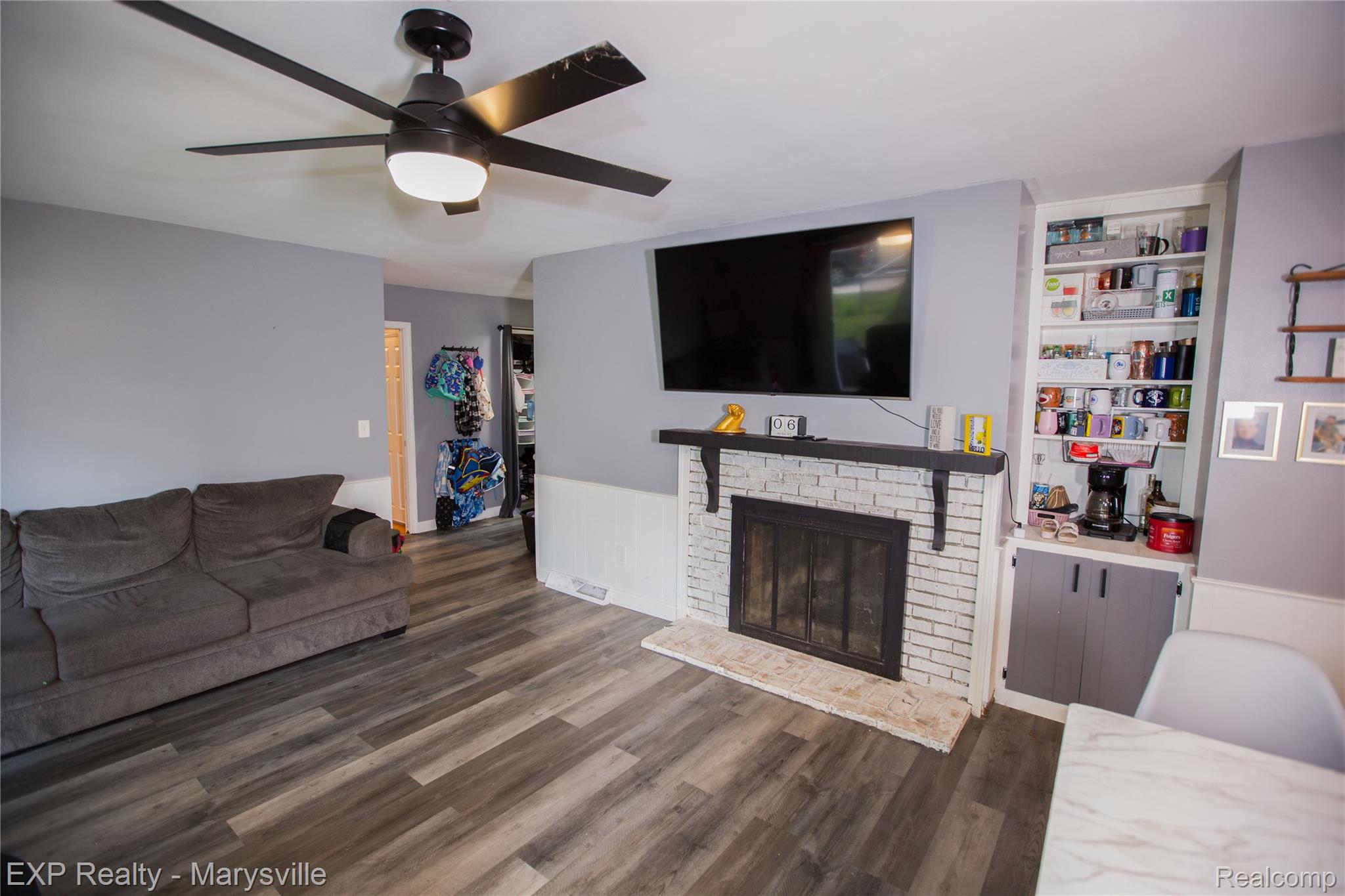 2981 Harwood Drive