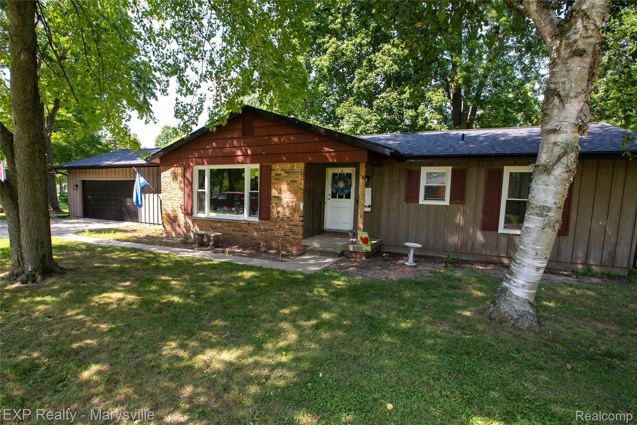 2981 Harwood Drive
