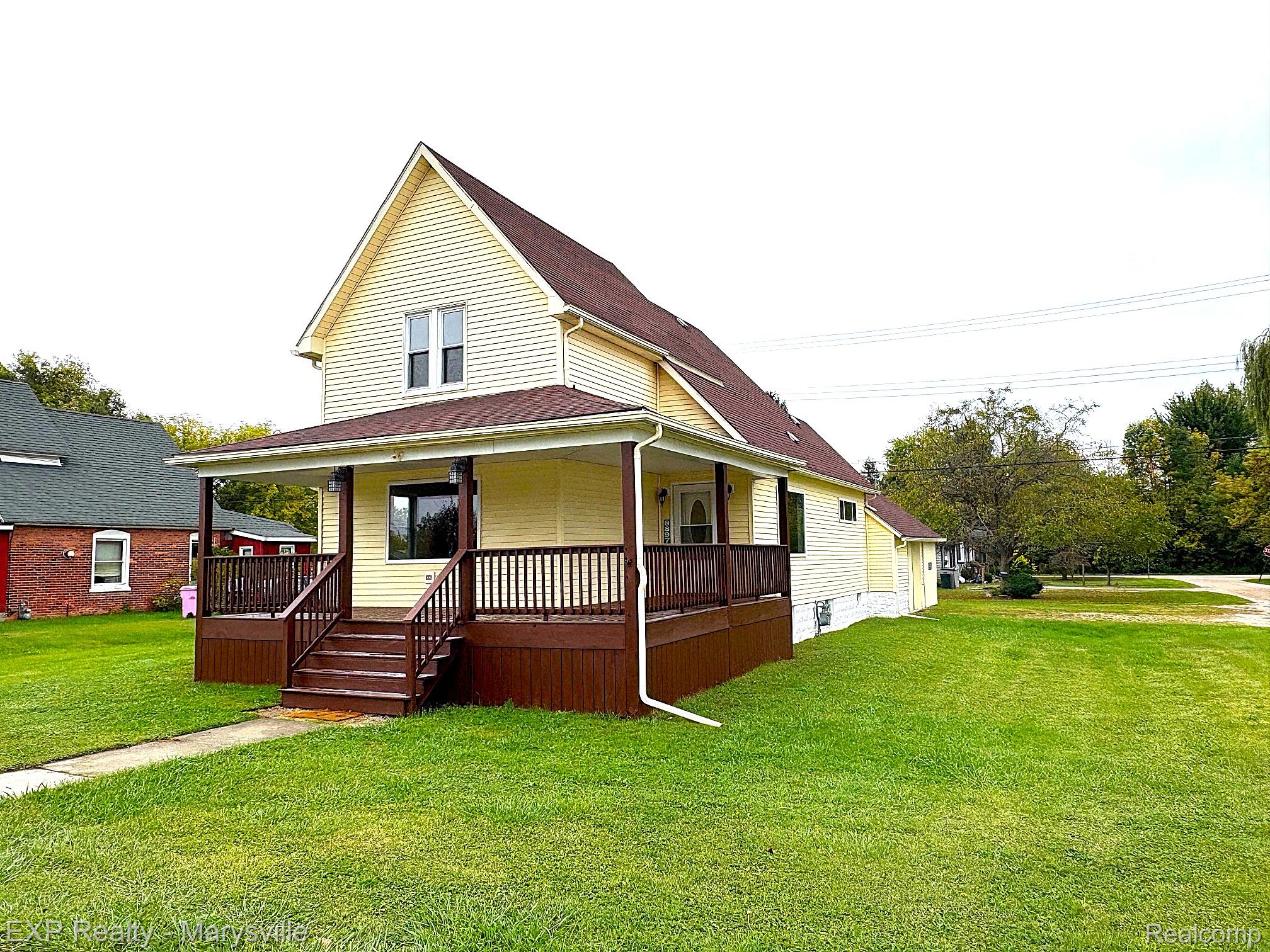 8897 Avoca Road