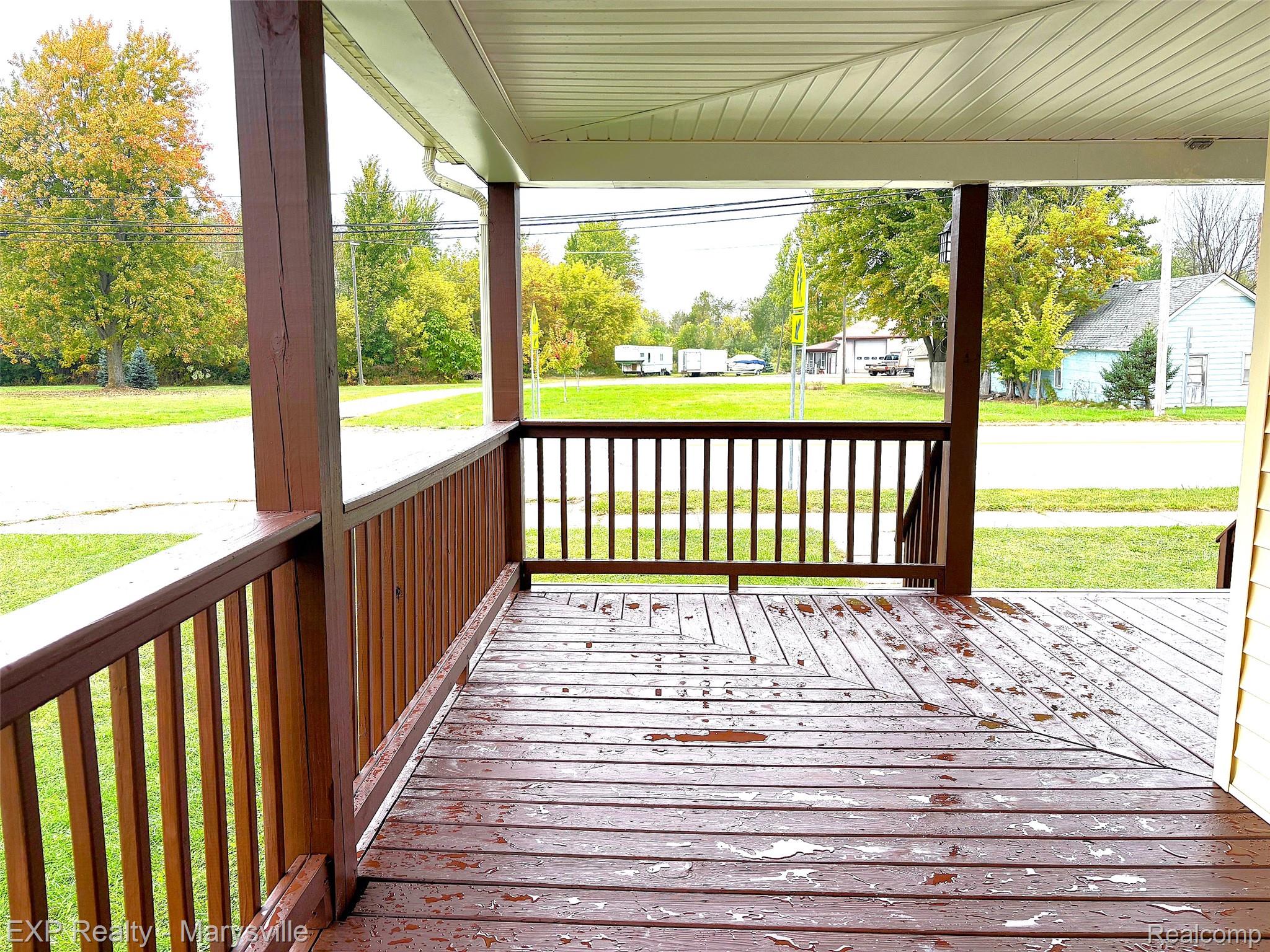 8897 Avoca Road