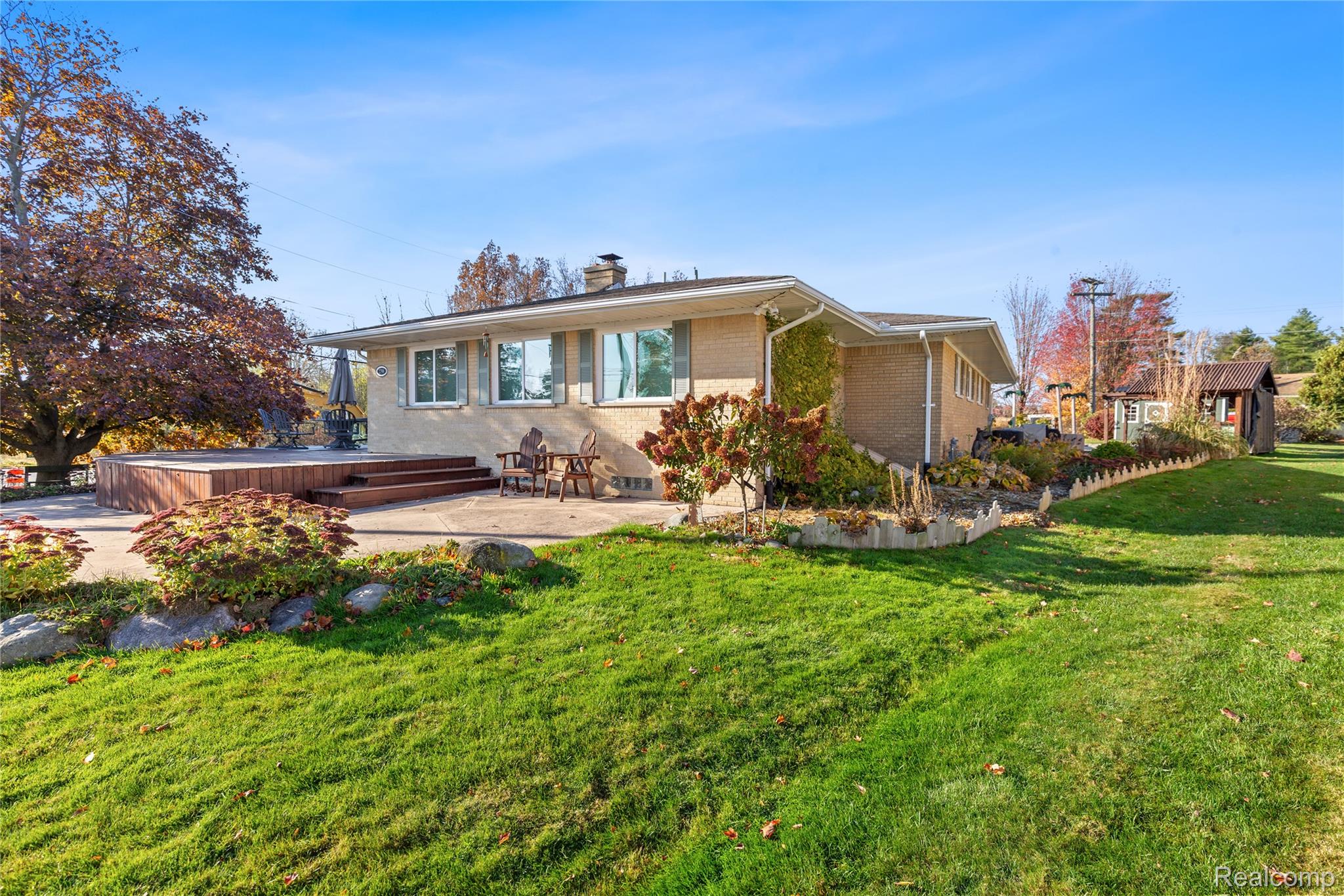 2798 River Road