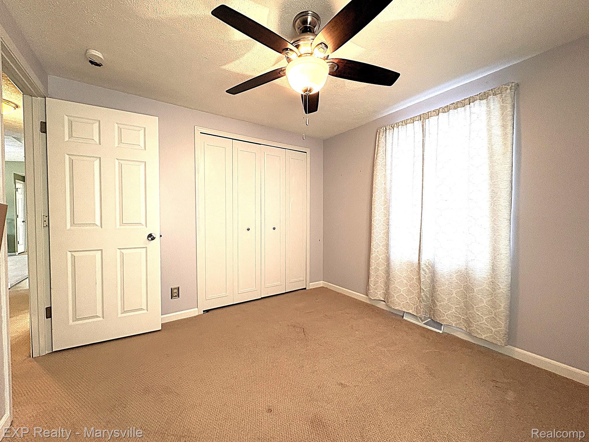 100 Hickory Lane