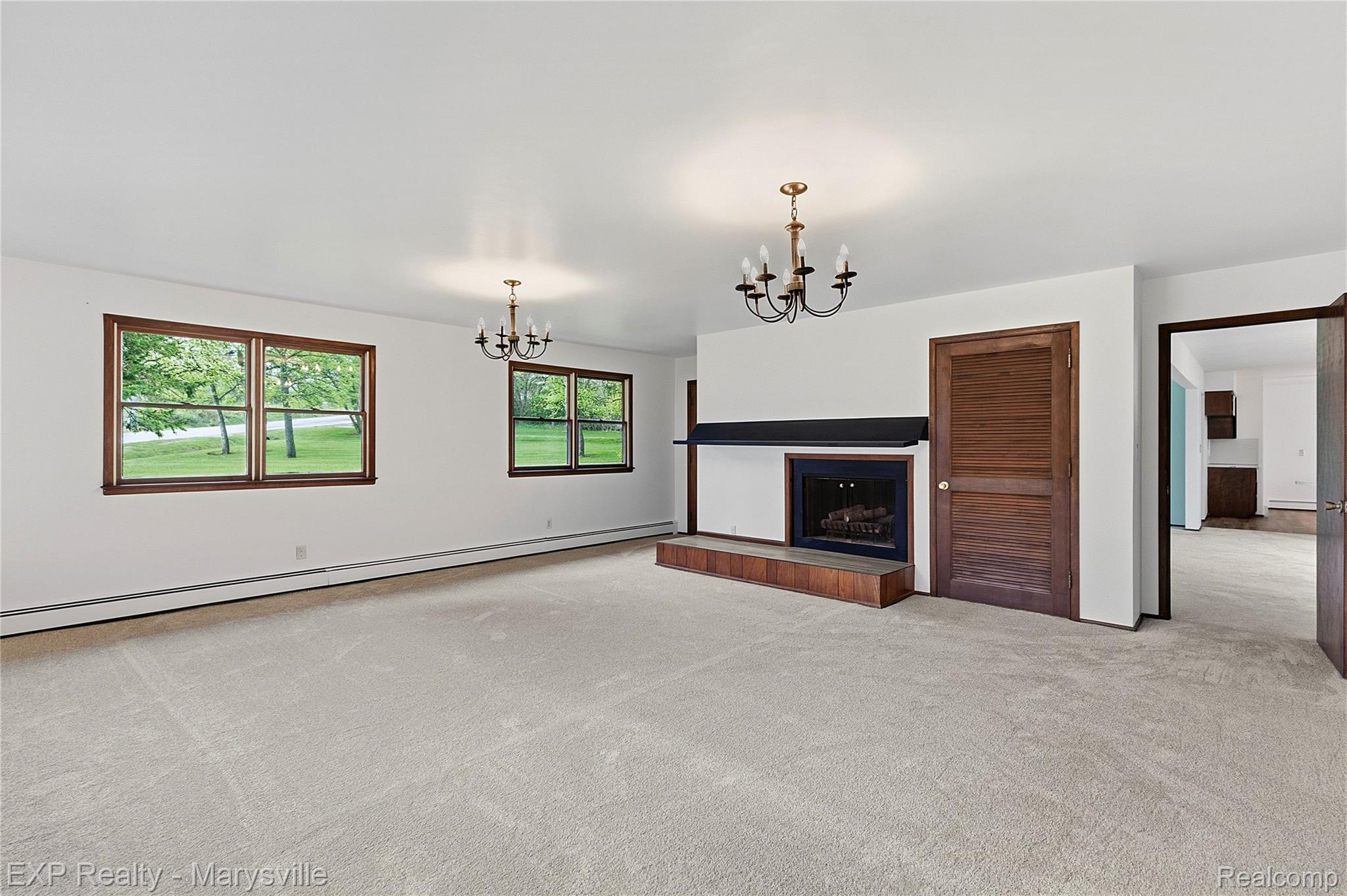 3345 Beach Road