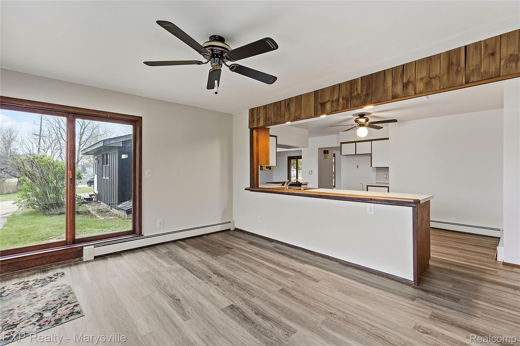 3345 Beach Road