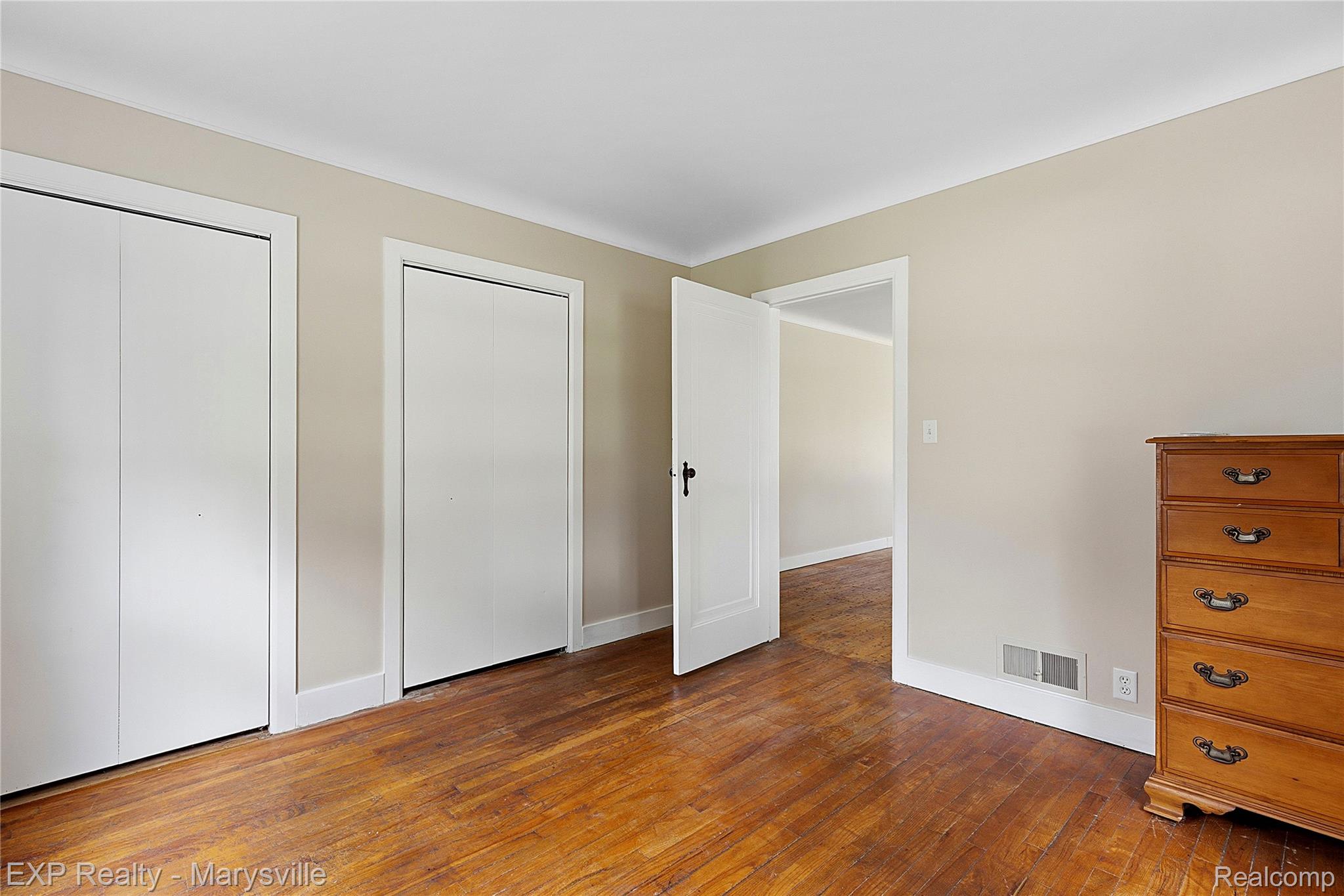 5694 Belle River Road