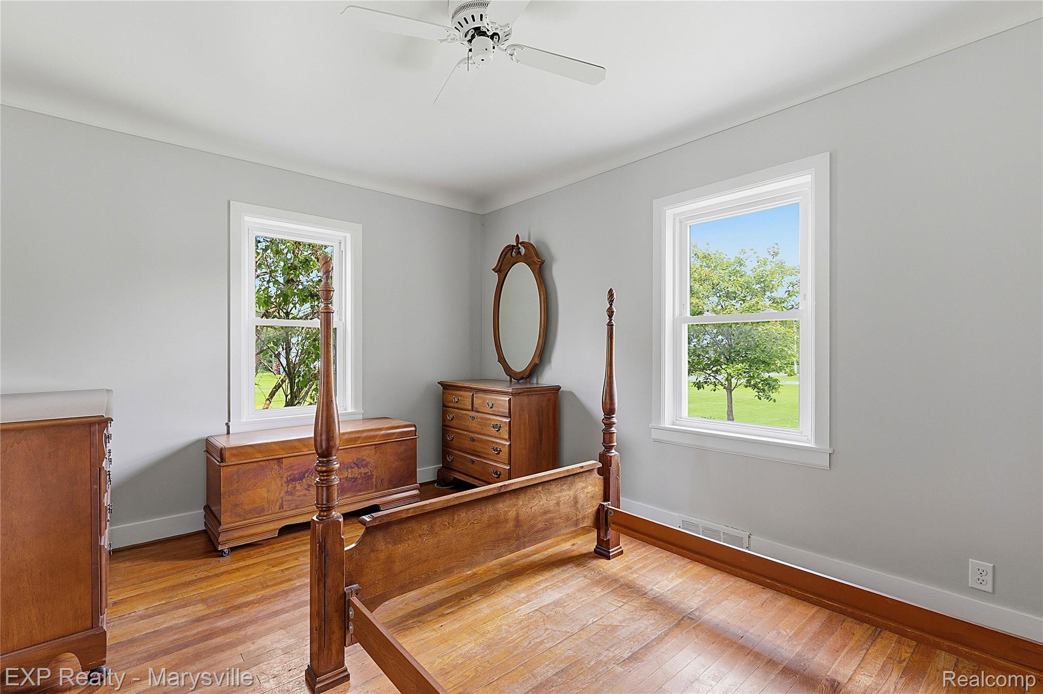 5694 Belle River Road