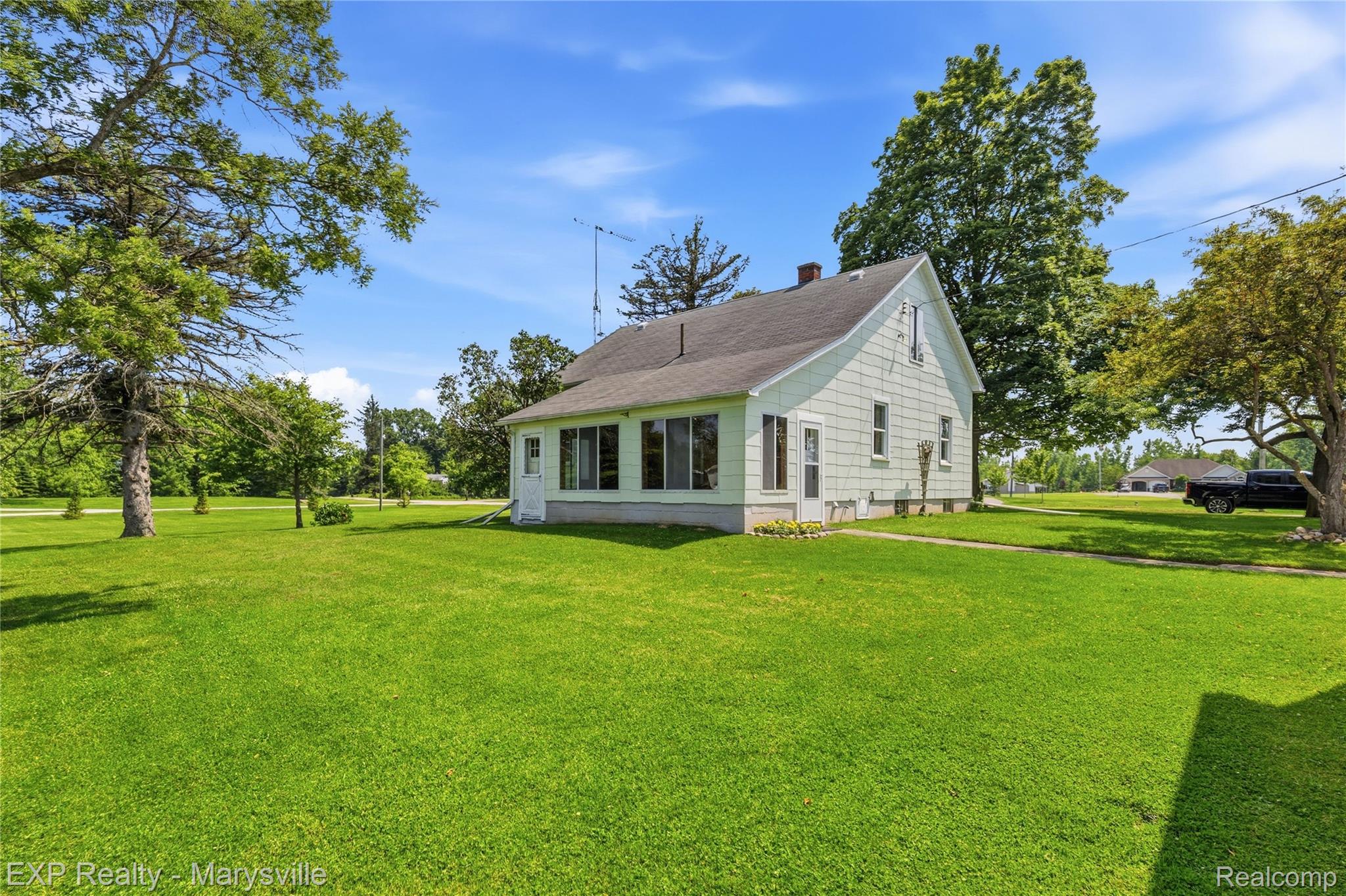 5694 Belle River Road
